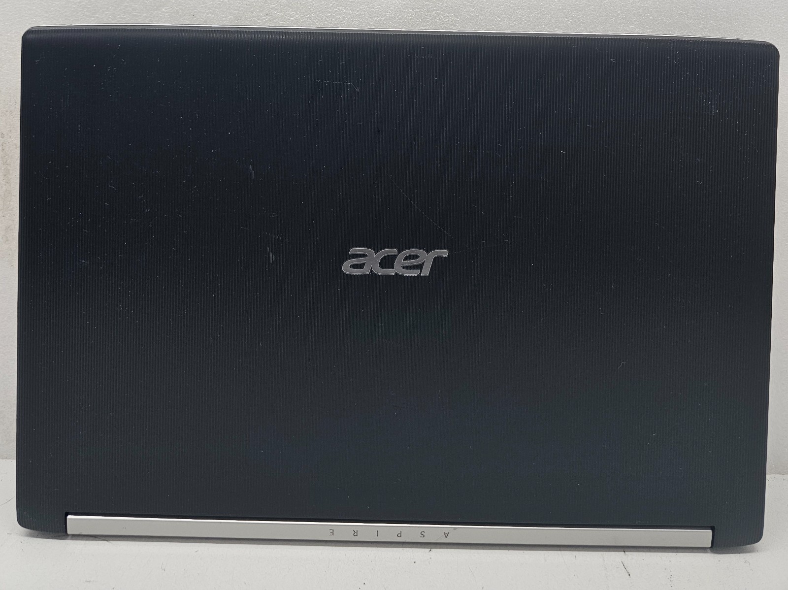 Acer Aspire 5 A515-51-563W Laptop Intel Core i5-7200U 8GB Ram NO HD/OS (FL)