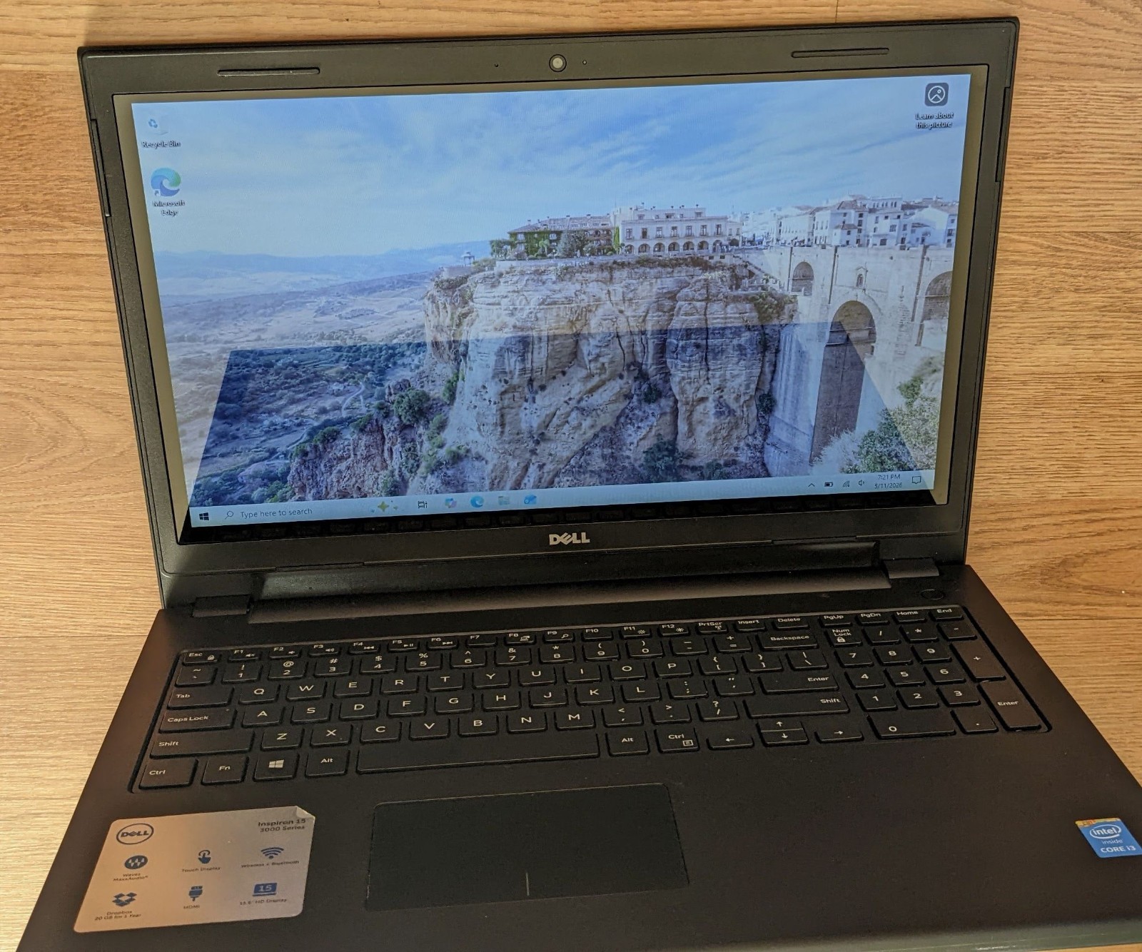 Dell Inspiron 15 3543 Laptop i3-5005U 4GB RAM 500GB HDD Win10 w/ power adapter