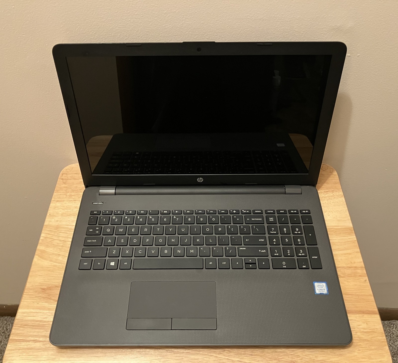 Gently Used HP 250 G6 Notebook Intel i5-7200 250gb SSD 8GB Ram Win 10 Pro