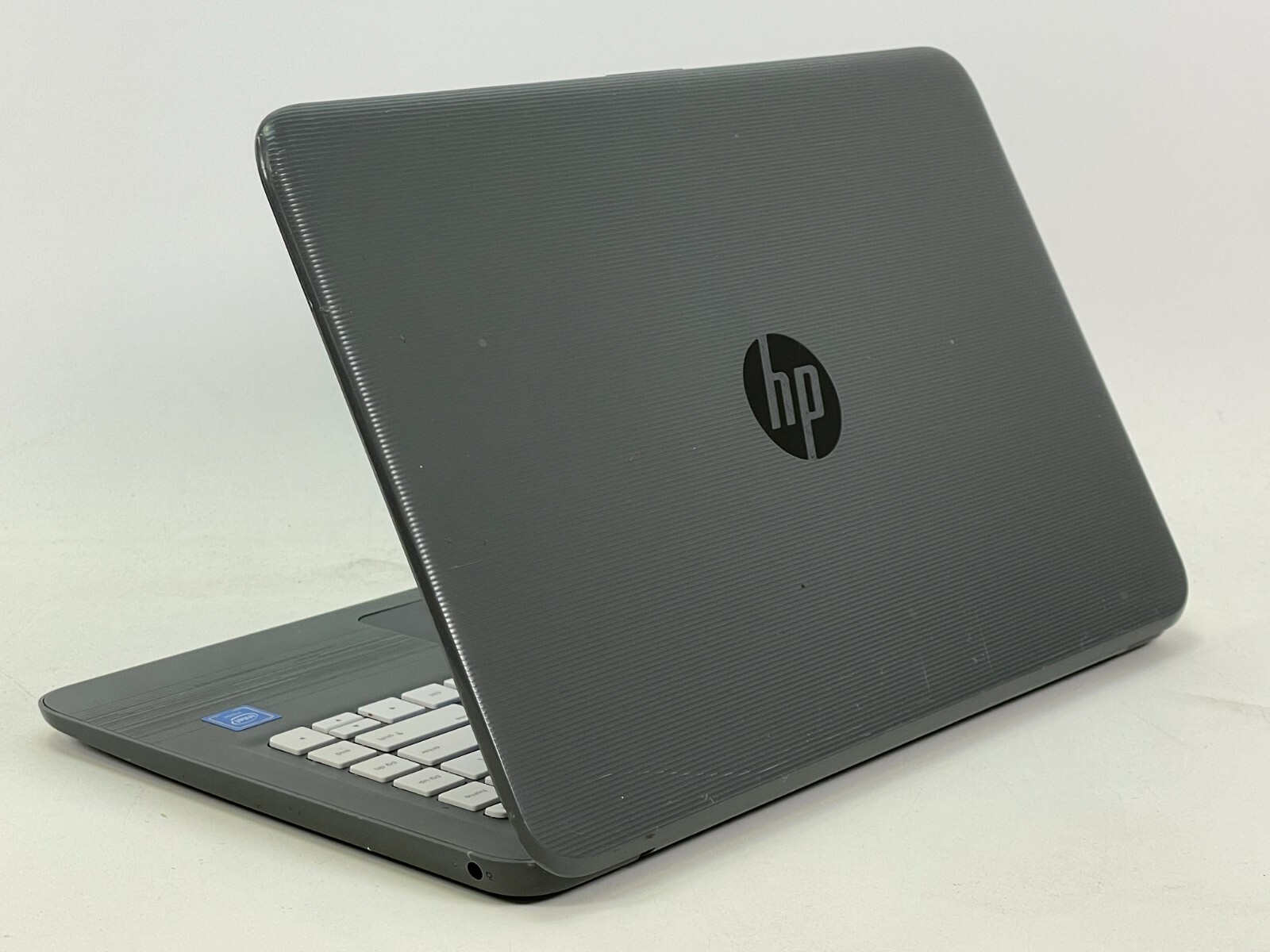 HP Stream 14″ HD Laptop Intel Pentium N3060 1.6GHz 4GB RAM 32GB SSD Windows 10