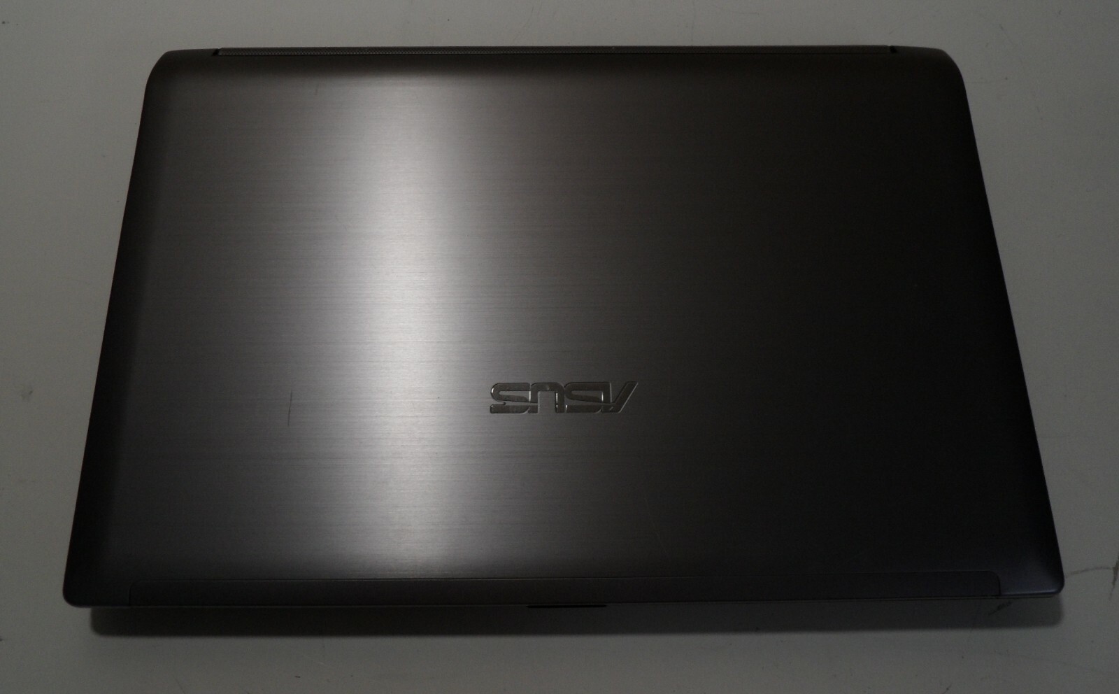 ASUS X5MS N53SM Laptop 4 Parts Booted Windows 10 1TB i7-2670QM Spanish
