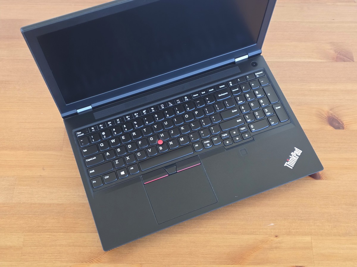 Lenovo ThinkPad P15 Gen 1 i7-10850H 32GB 15.6″ 4K HDR 3840×2160 NVIDIA RTX 3000