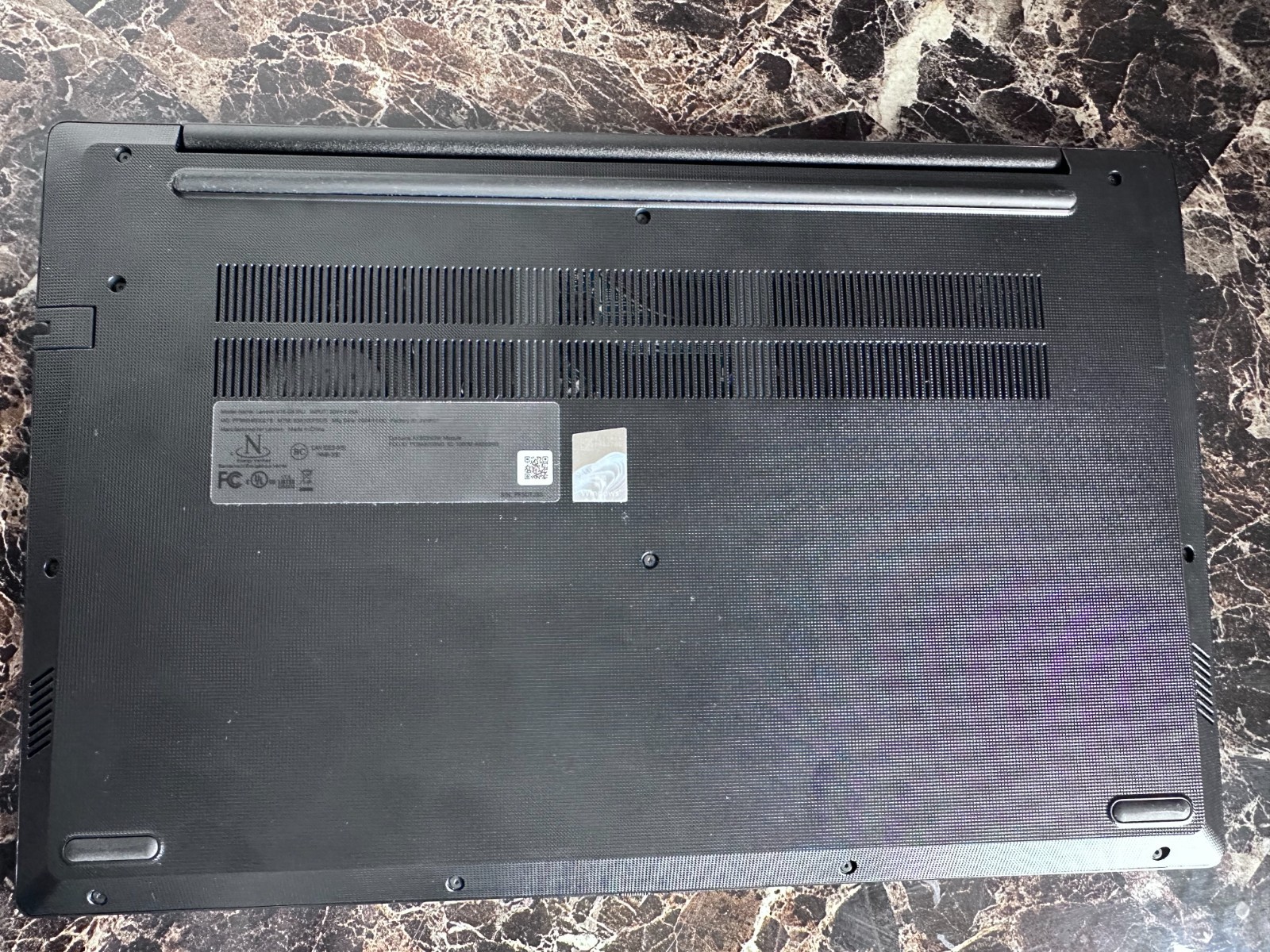 Lenovo V15 G4 IRU 15.6″ (1TB GB SSD, Intel Core i5 13th Gen., 13420H,24GB DDR4