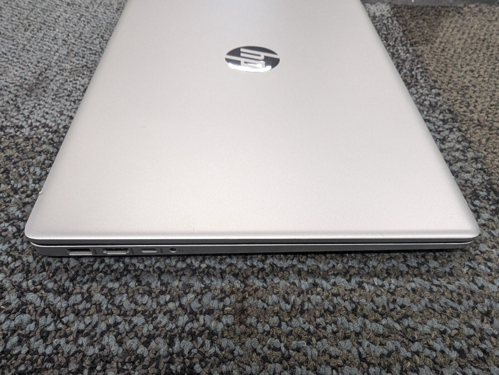 HP 17-CN0273ST 17.3″ Laptop, Intel i3, 8GB Memory, 512GB SSD, Windows 11 Home