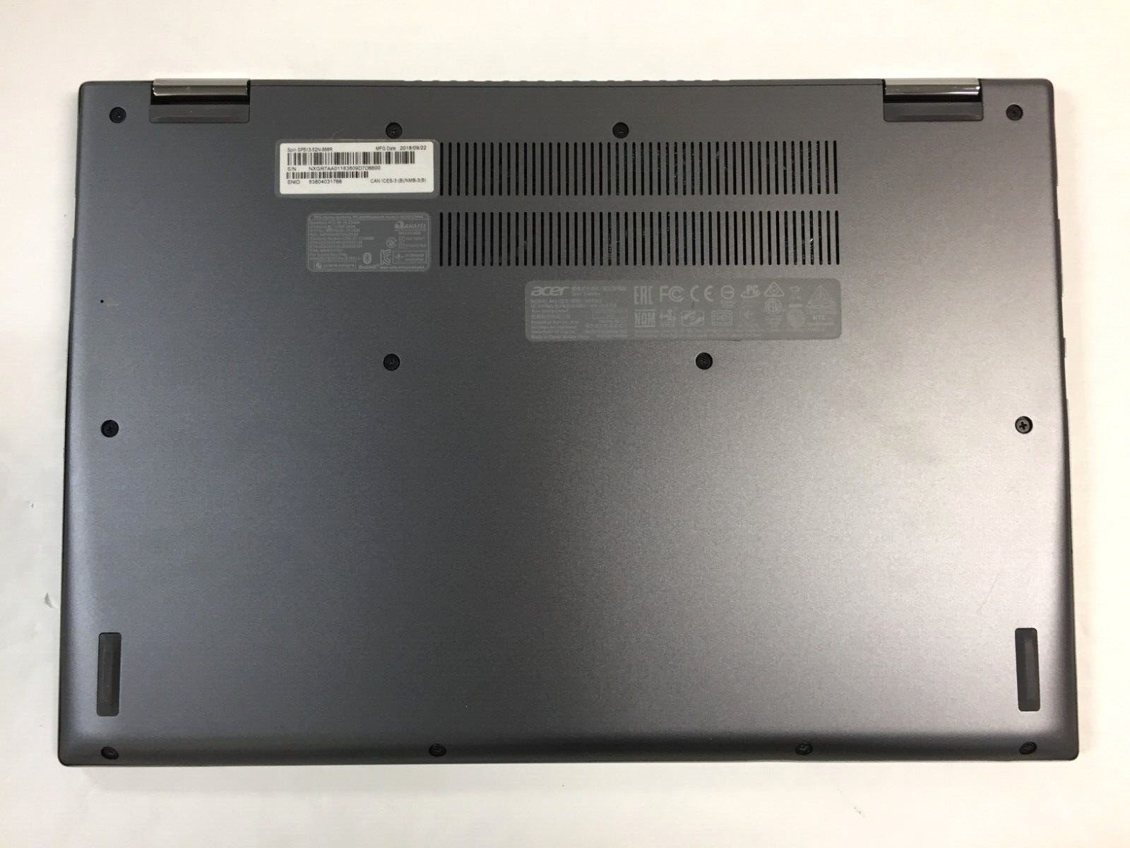 Acer Spin SP513-52N 13.3 Touchscreen Laptop/Intel i7-8550U/8GB RAM/256GB SSD/W10