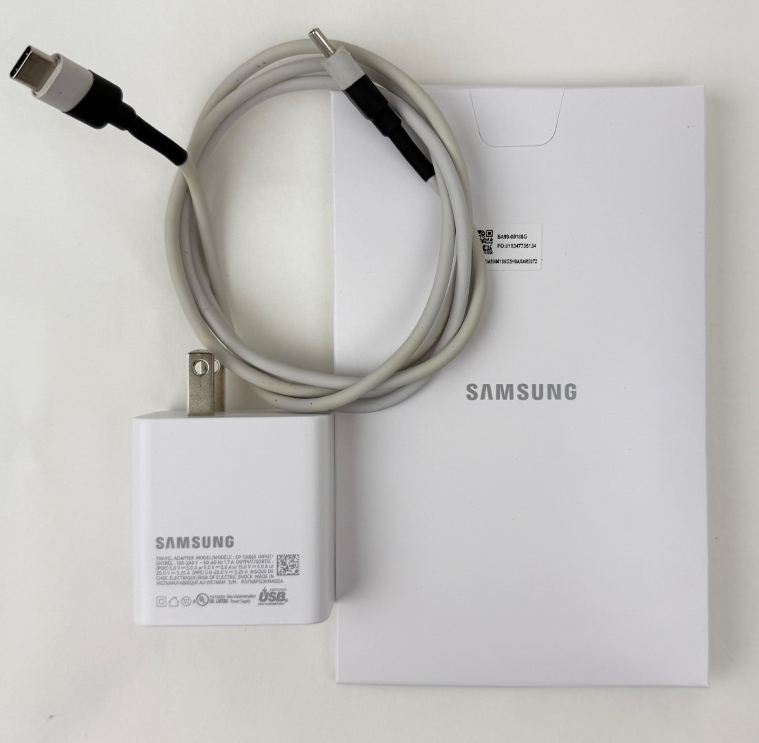 Samsung Galaxy Book4 Edge Copilot+PC 15.6″ FHD Snapdragon X Plus 16GB 1TB W11H