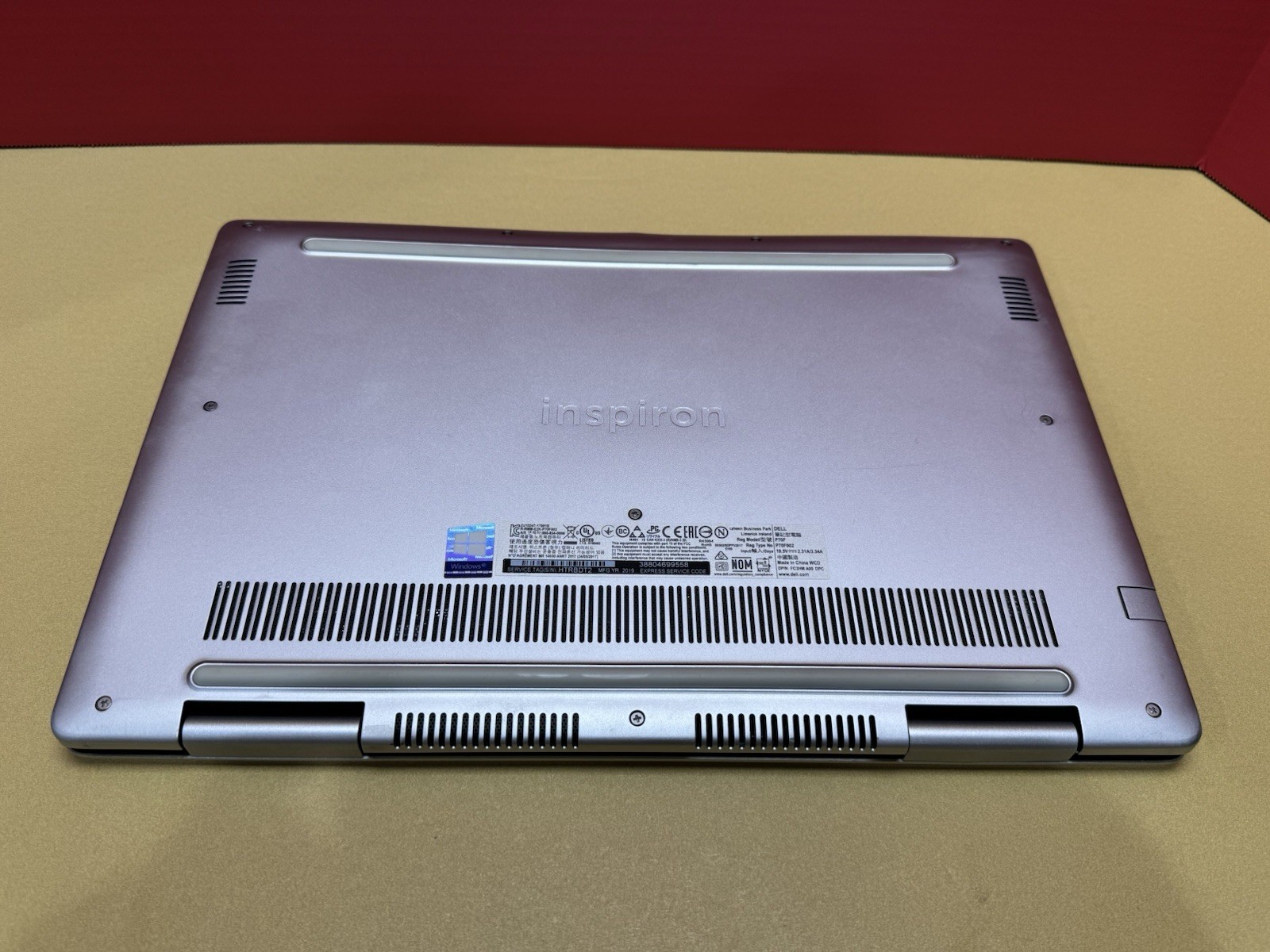 Dell Inspiron 7580 15” i5 8265U 1.6GHz 16GB RAM 256GB SSD NVIDIA GeForce MX150
