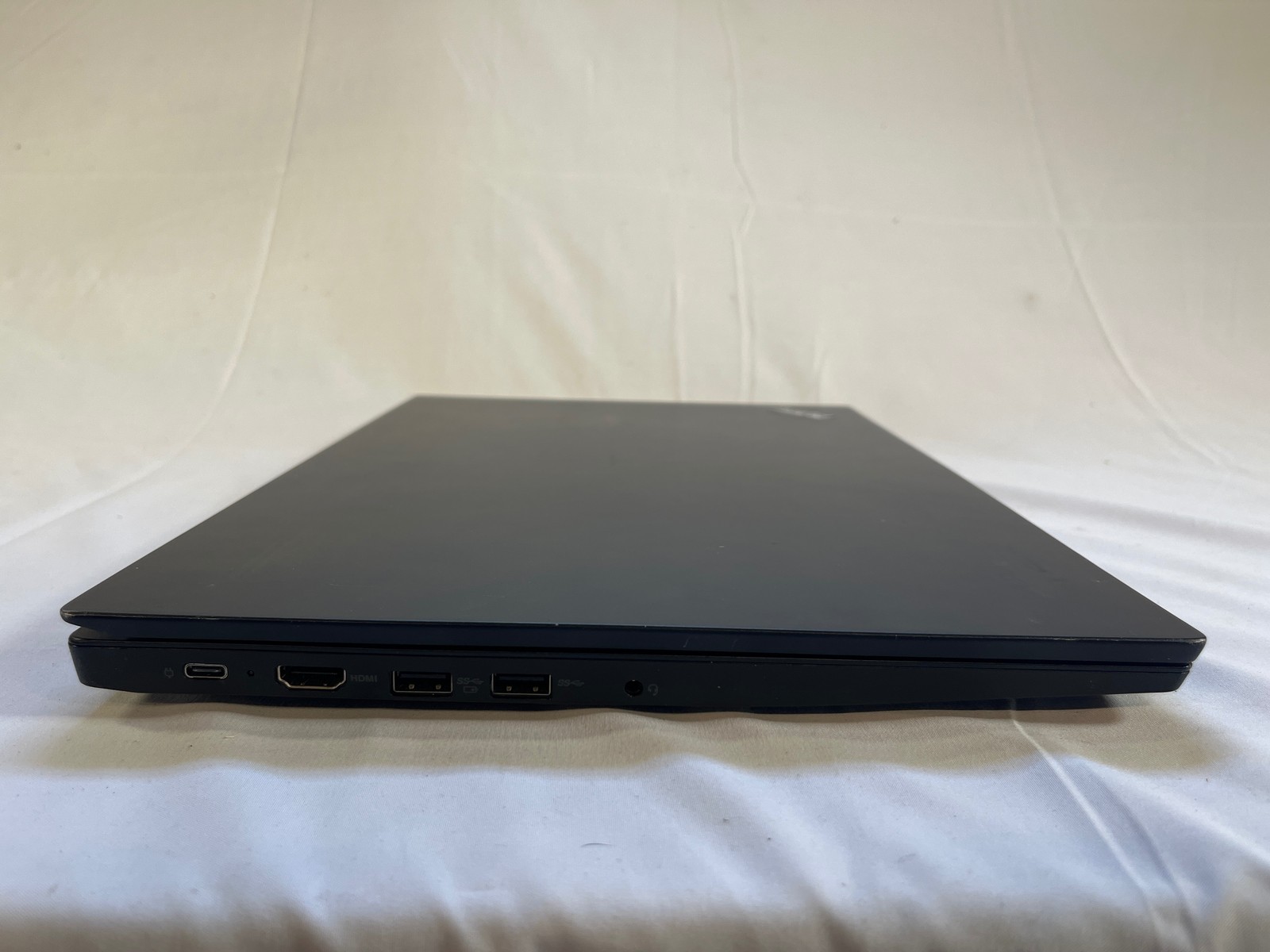 Lenovo ThinkPad E590 Intel Core i5-8265U 8 GB 256GB SSD 15.6″