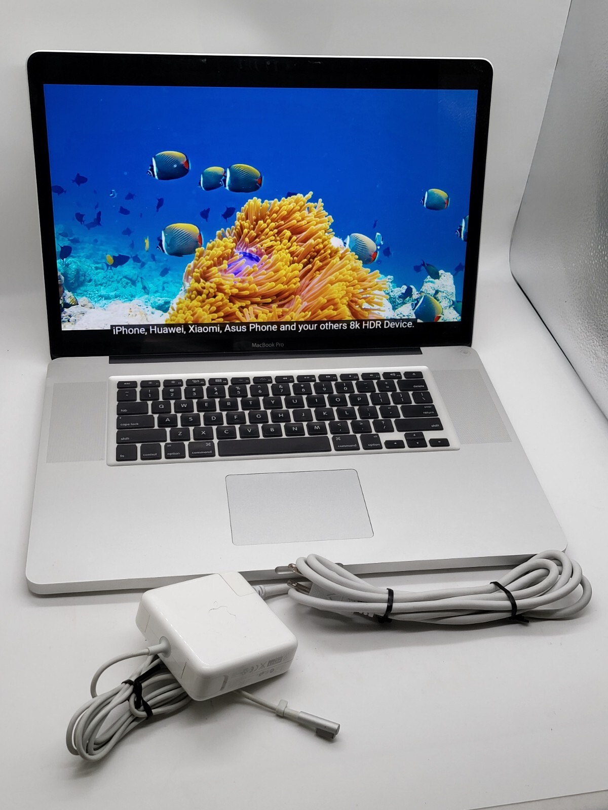 UPGRADED APPLE MacBook Pro 17” Core i7 TURBO 3.5GHz 16GB 4TB SSD 3 YEAR WARNY