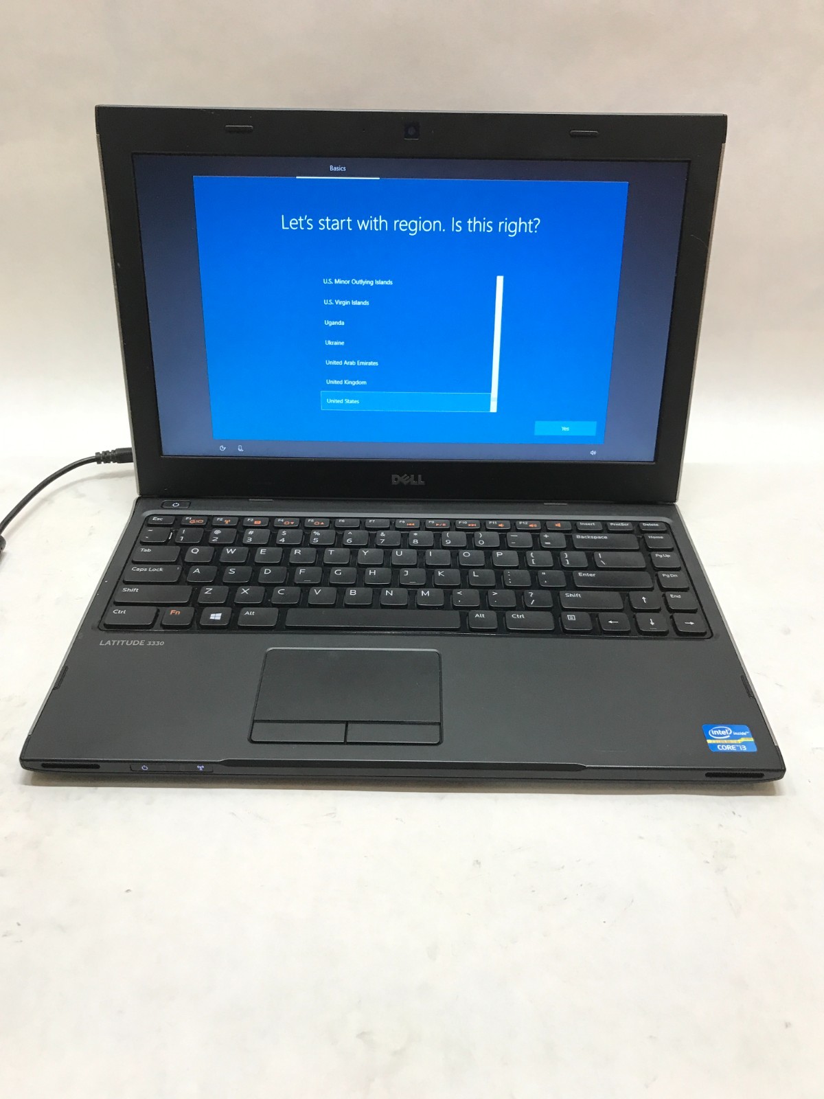 Dell Latitude 3330 13″ Intel Core i3 4GB RAM 320GB HDD WIN 10 NO BATT READ! – DW