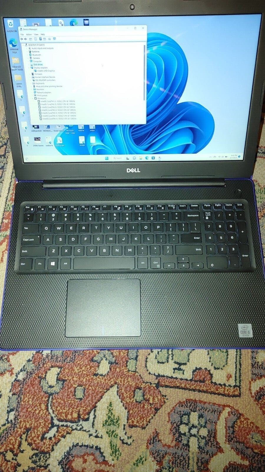 Dell Inspiron 3593 15.6″ 10th gen Laptop touchscreen Core i5-1035G1 Good Parts
