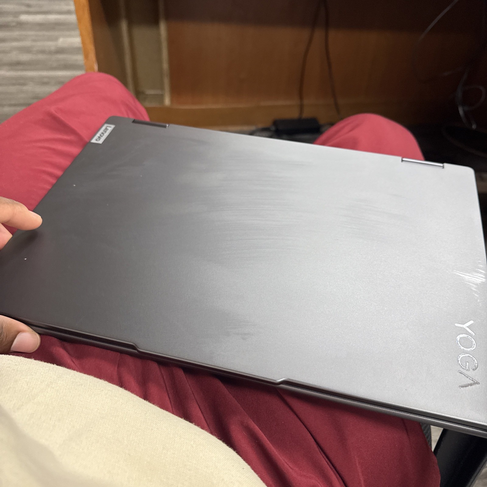 Lenovo Yoga 7 2-in-1 16IML9 16″ Core Ultra 7 155U 4.8GHz 16GB RAM 1TB SSD