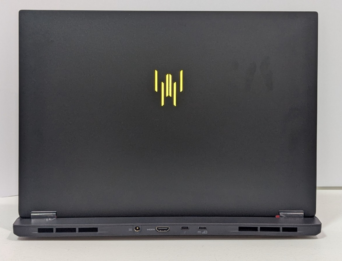 Acer Predator Helios Neo 16S Intel Ultra 9 275HX 32GB RAM NVIDA GeForce 5070 Ti
