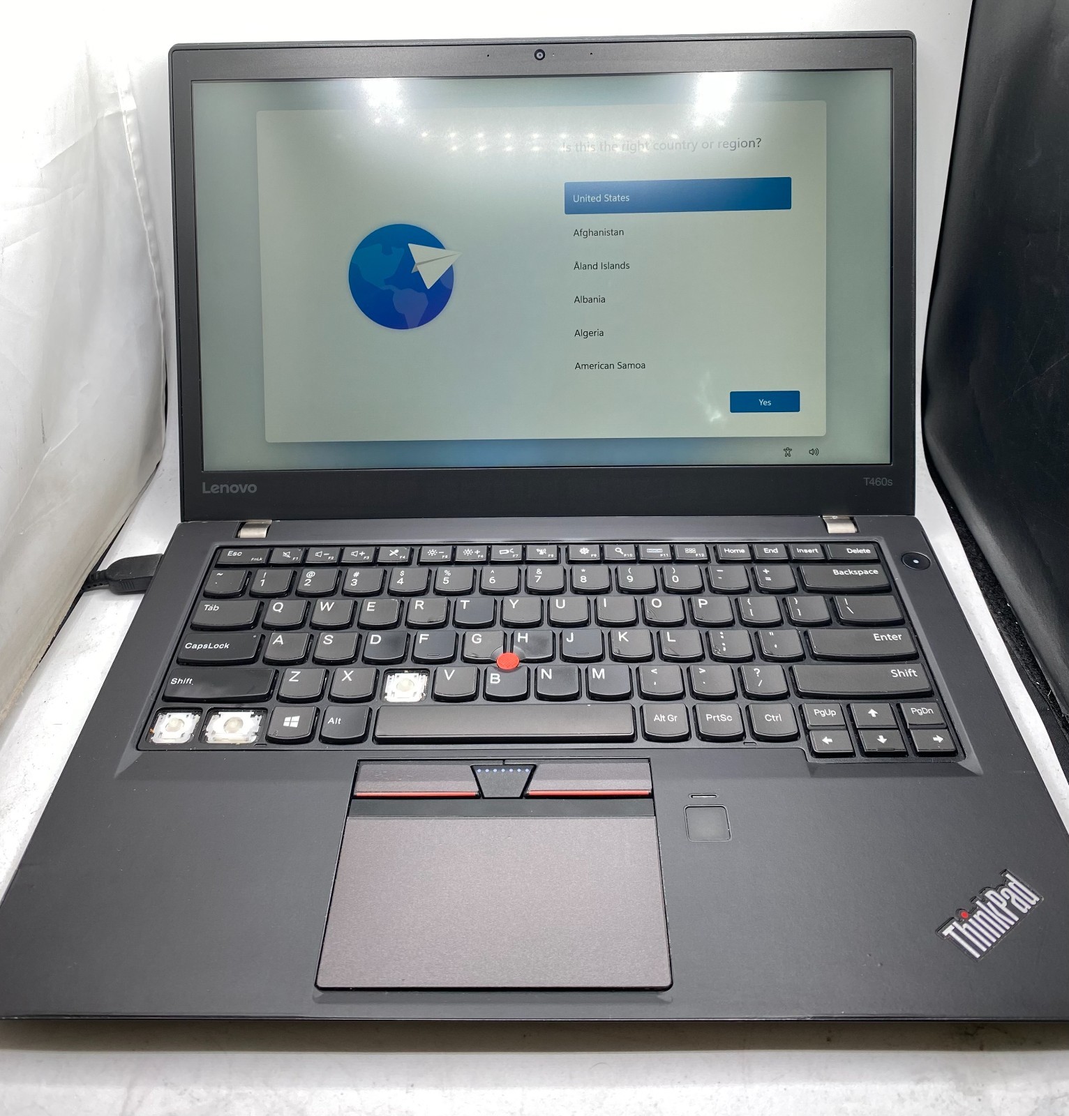 Lenovo ThinkPad T460s 14″ Laptop Intel Core i5-6300U 2.30GHz 16GB RAM 256GB SSD