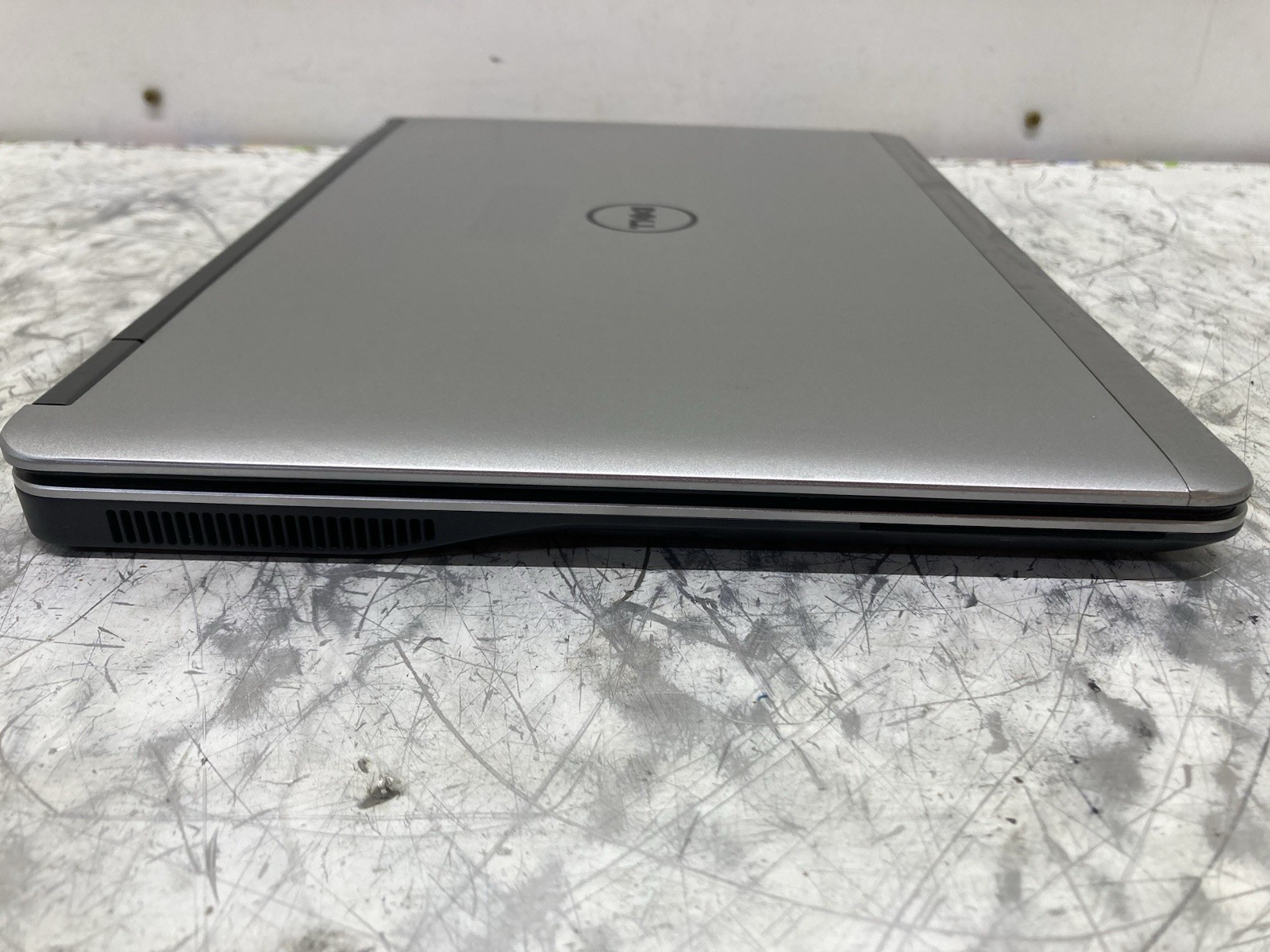 Dell Latitude E7440 | i5-4300U 1.9GHz 8GB RAM No HDD | Boot to BIOS *NO BATTERY