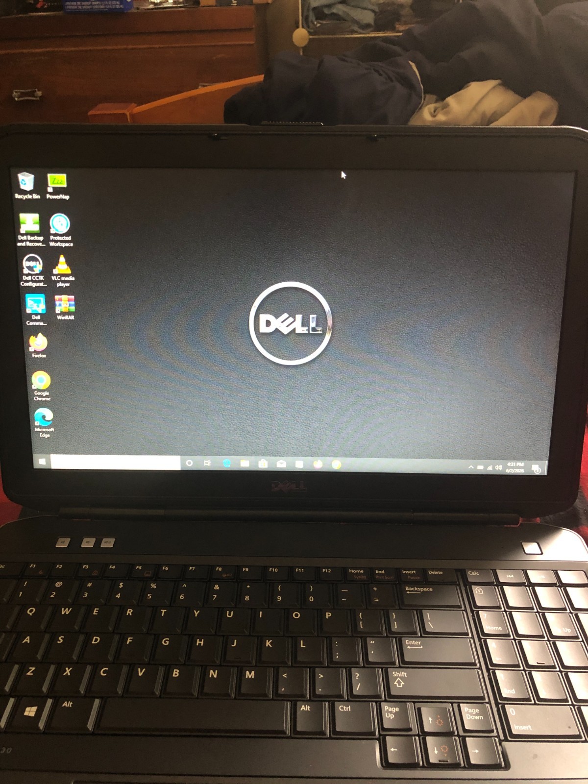 Dell Latitude E5530 Laptop i3 2.4ghz 4GB RAM 320GB HDD Win 10 Pro Wi-Fi Great