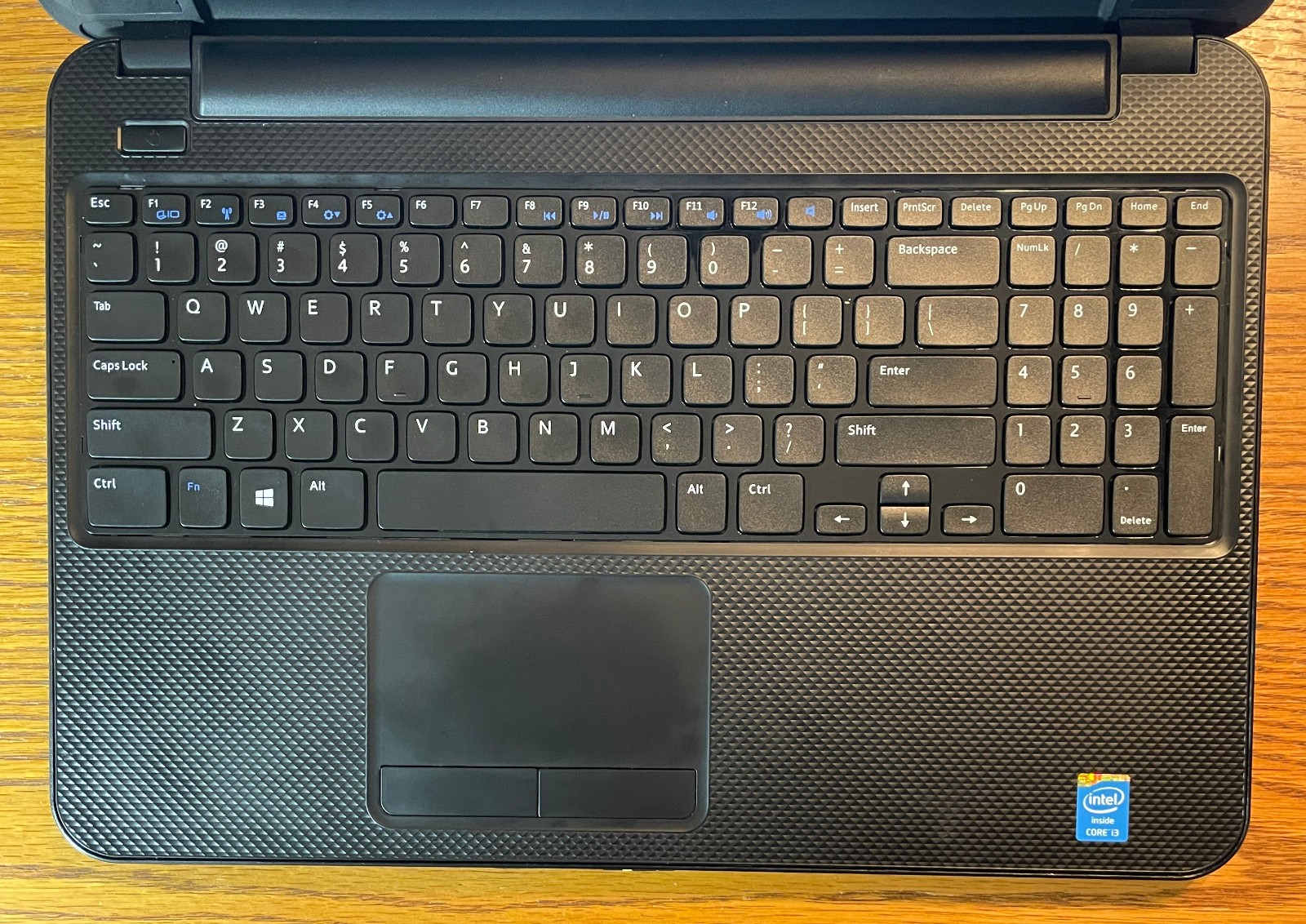 DELL INSPIRON 15-3537 Laptop 15″ *TOUCH* i7 256gb+1tb Linux Zorin 18-extras-18