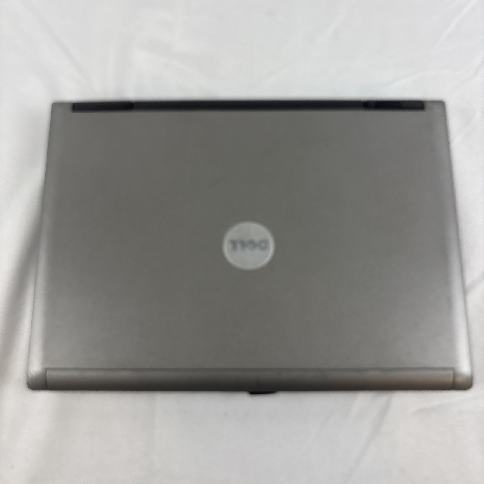 Dell Latitude D420 Intel Core Solo DDR2 HDD 60GB Windows XP w/ Charger