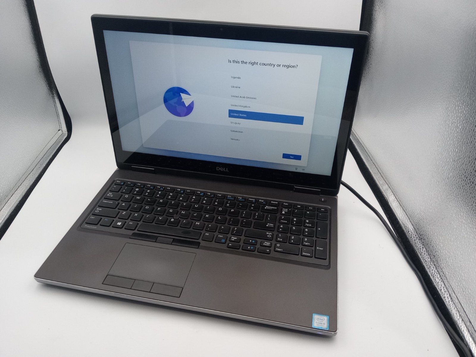 Dell Precision 7540 15.6″ Touchscreen i5-9400H 16GB RAM 128GB SSD W11 -READ -RR