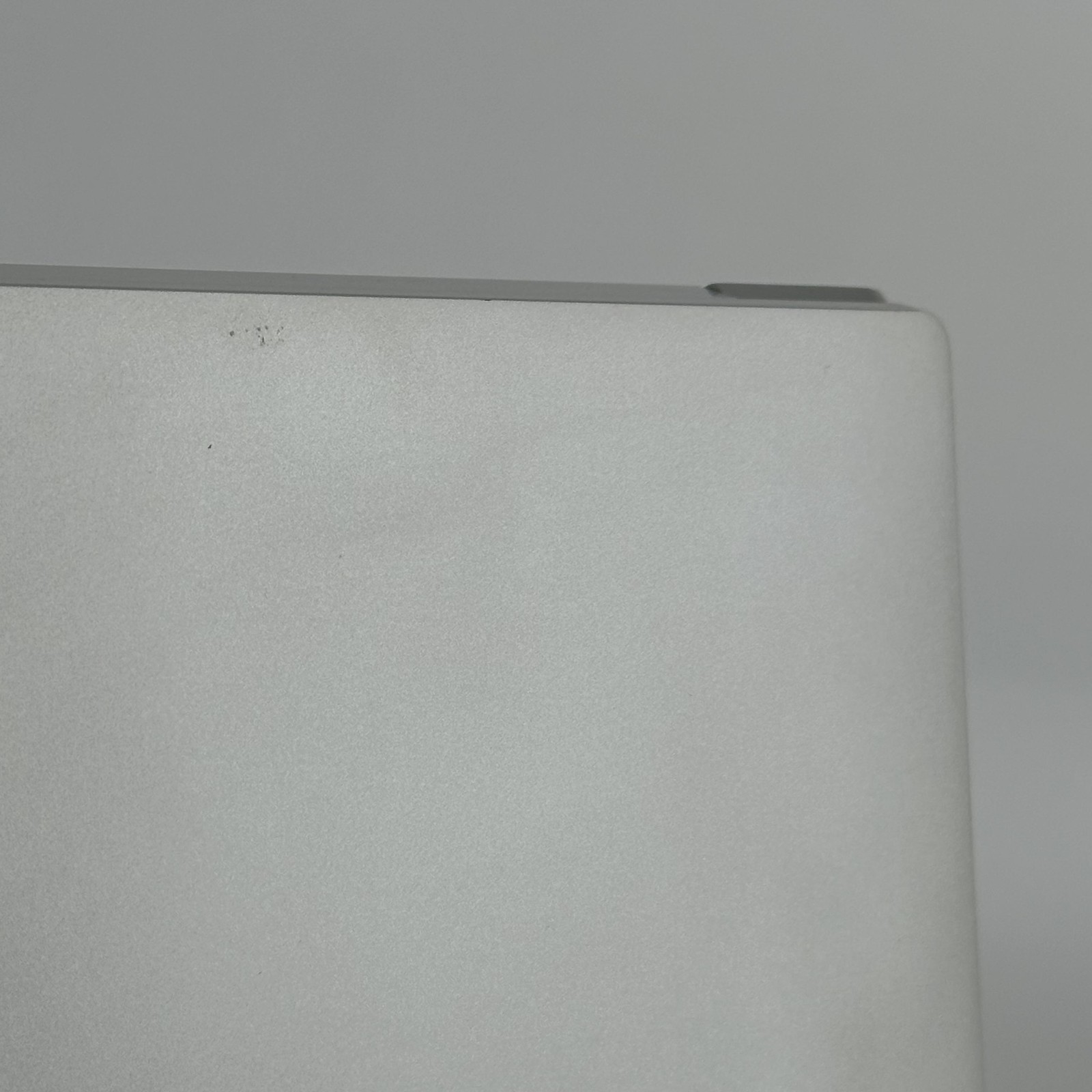 Dell XPS 15 9520 3.5K TOUCH 2.3 GHz i7-12700H 64GB 512GB SSD RTX 3050 Very Good