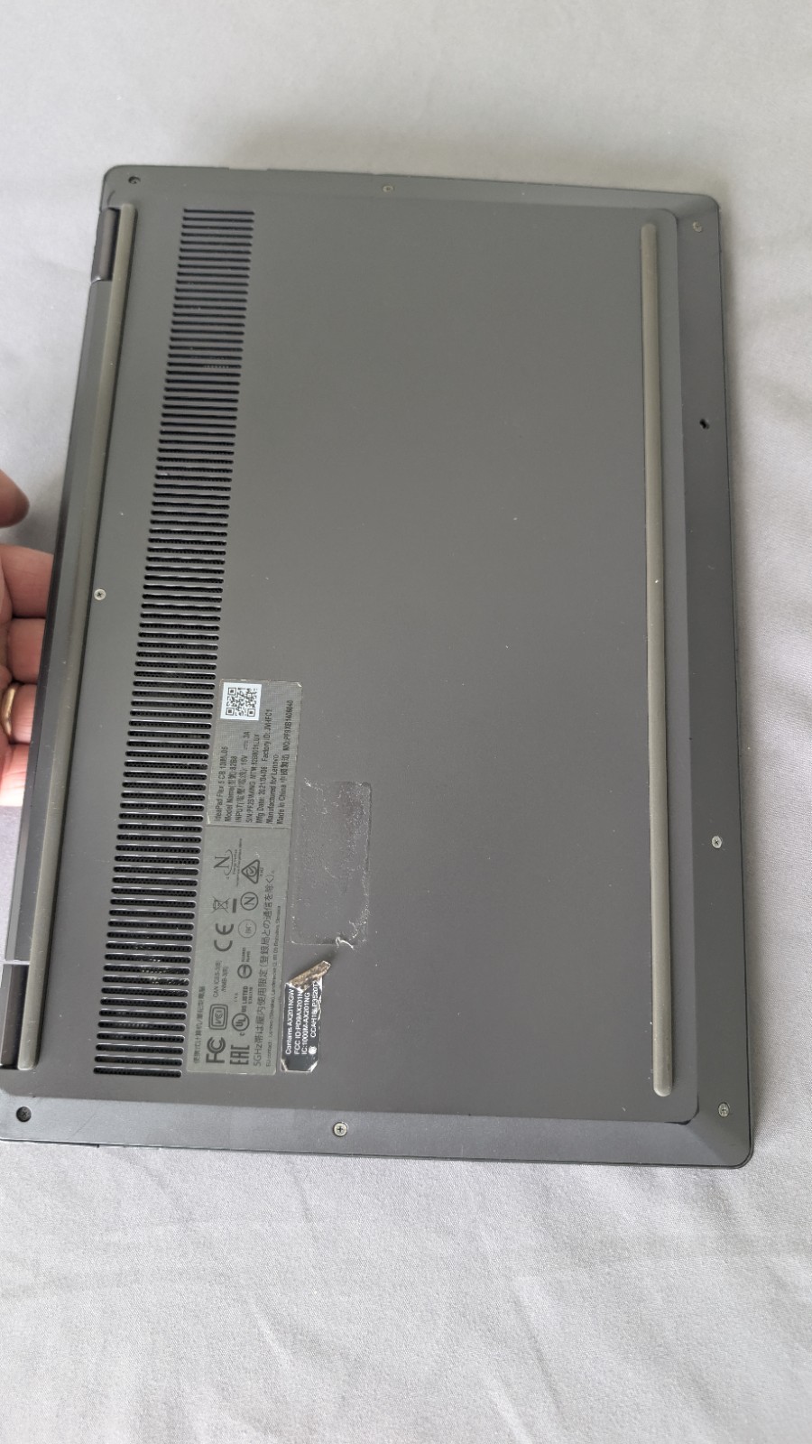 Lenovo ChromeBook Flex 5 13.3 inch (64GB, Intel Core i3 10th Gen., 2.10GHz, 4GB)
