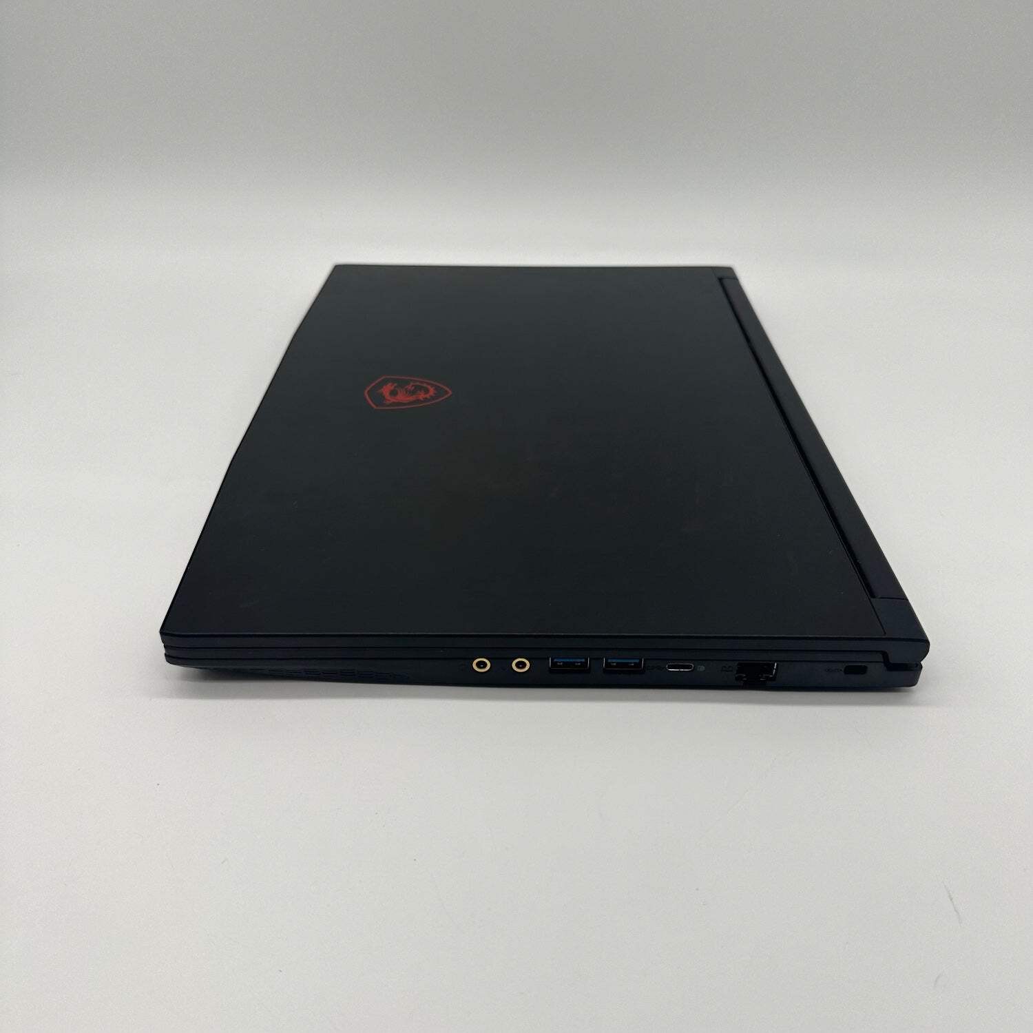 MSI Thin GF63 12UCX 15.6″ i5-12450H 2.0GHz 8GB RAM 1TB SSD GeForce RTX 2050