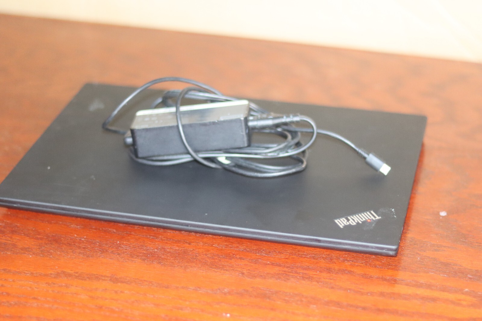 Lenovo ThinkPad T15 Gen 1 1.6 GHz i5-10210U 16GB Ram 256GB SSD – Very Good