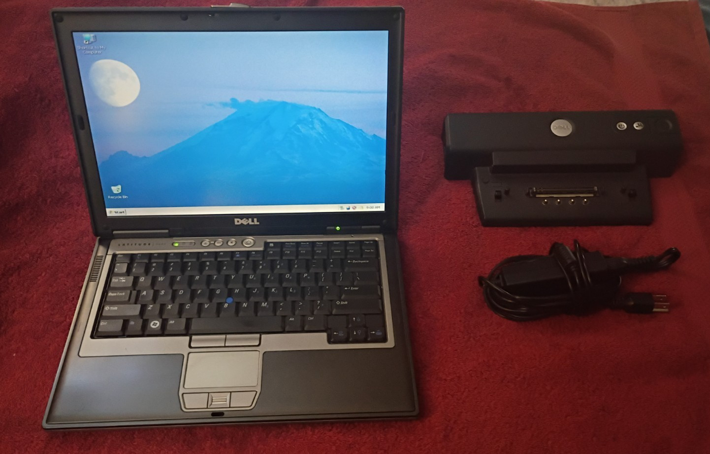 Dell Latitude D630 Intel Core 2 Extreme X9000 – NVIDIA – 4GB RAM – XP Pro – 1TB