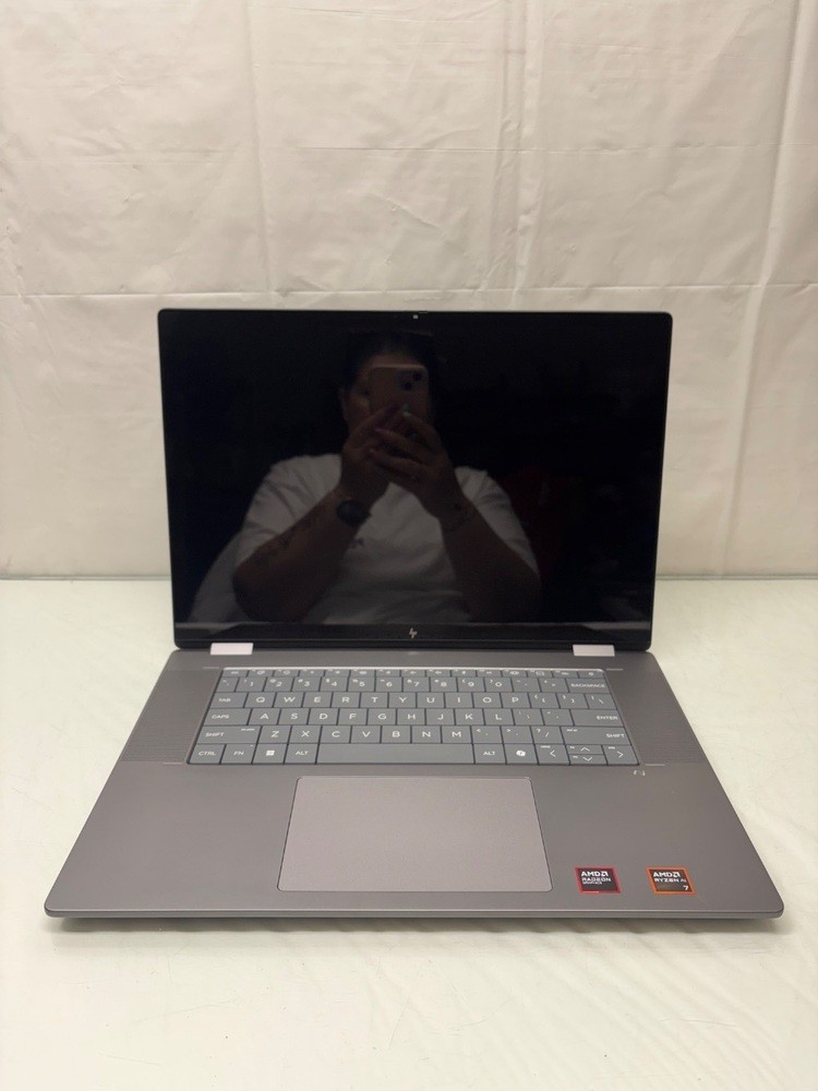 HP OmniBook X Flip AMD Ryzen AI 7 350 2.00ghz 24GB 1TB SSD 16″ 2025