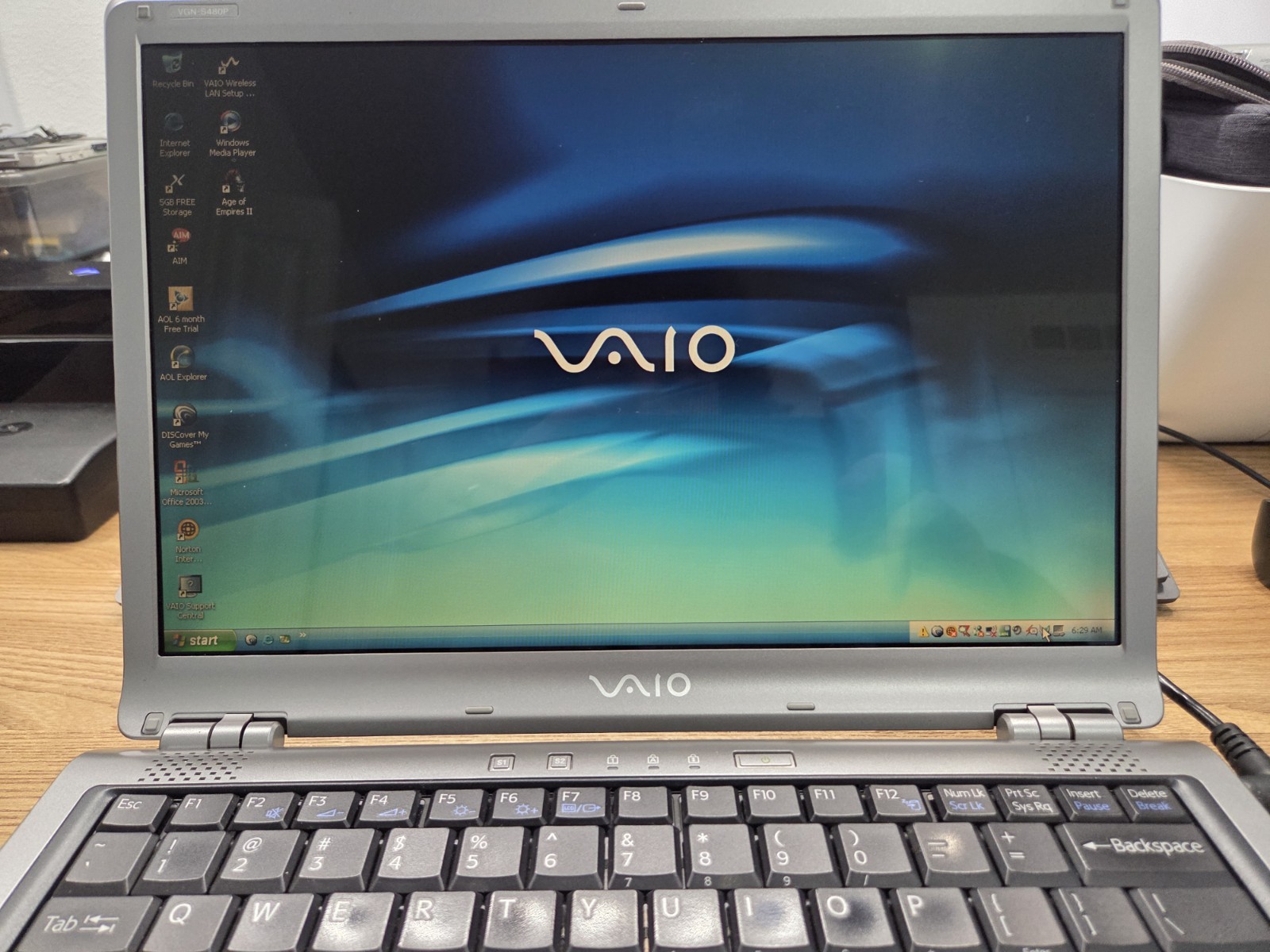 Sony Vaio Vgn-S480P Intel Pentium M 1.86ghz 2gb Ddr 2 Memory 128gb Ssd