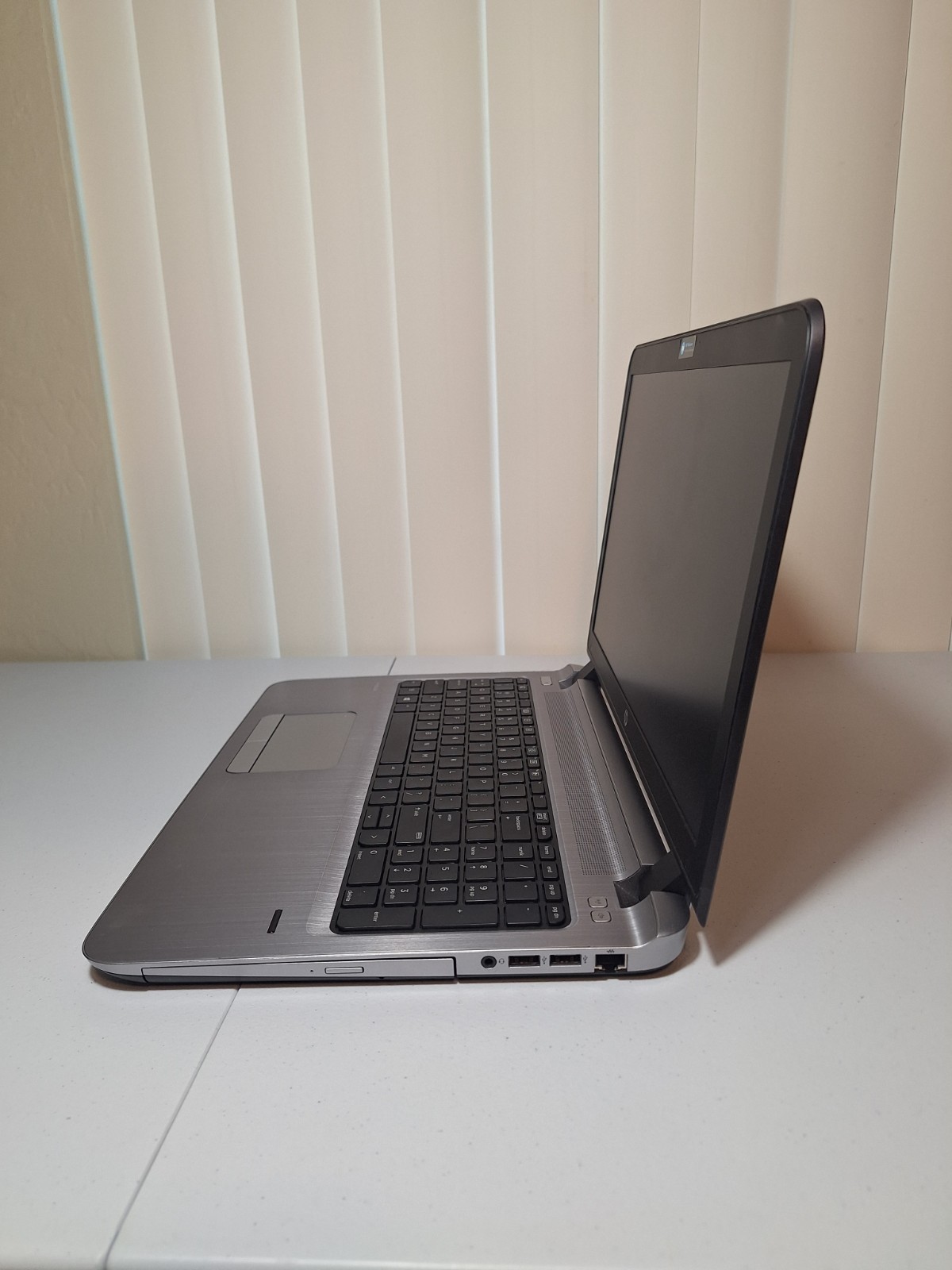 HP ProBook 455 G3 AMD A8-7410 4GB RAM 500GB HDD 15.6″ Business Laptop Win 10