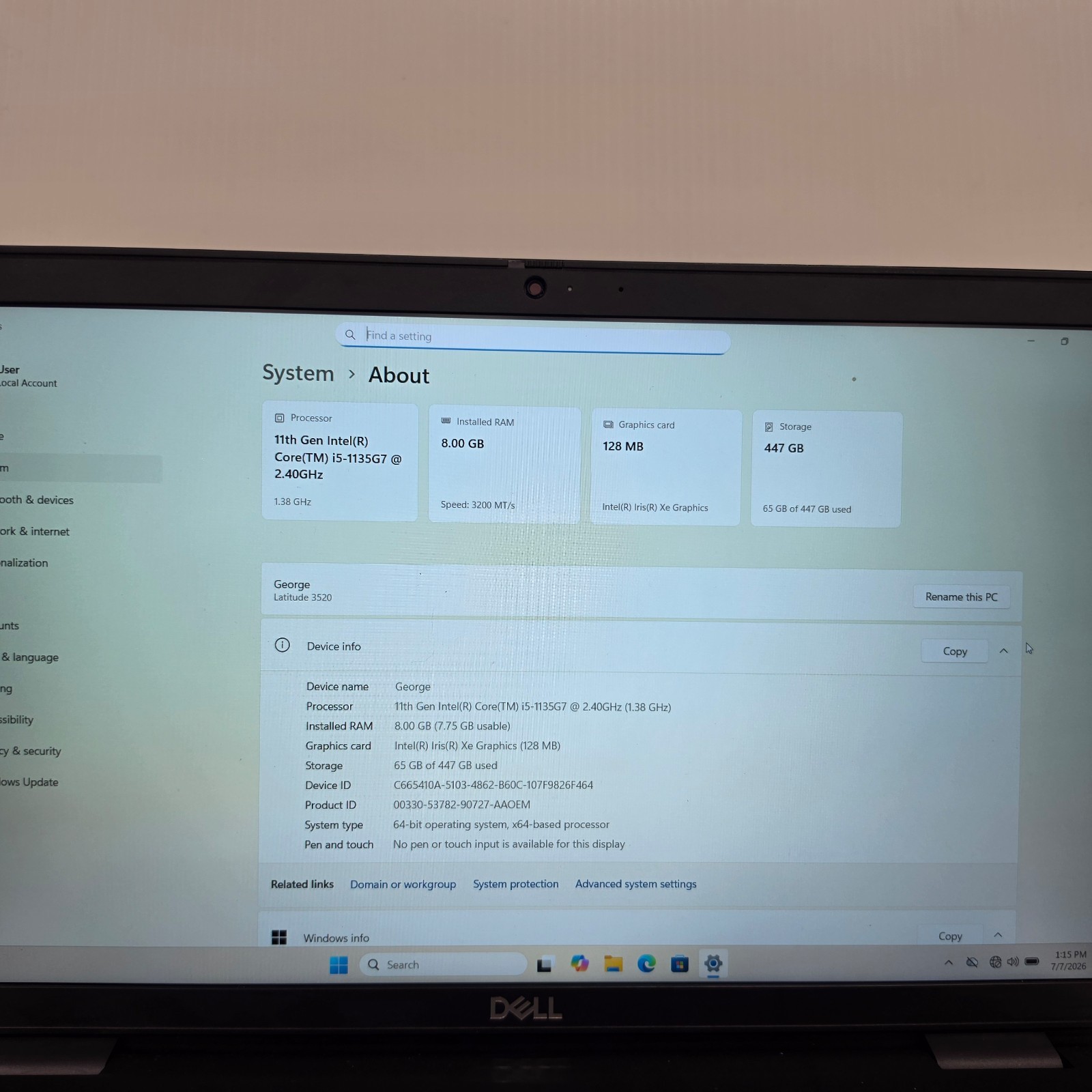 Dell Latitude 3520 15.6″ i5-1135G7 2.4Ghz Iris XE 8GB Ram Win 11 Pro Laptop