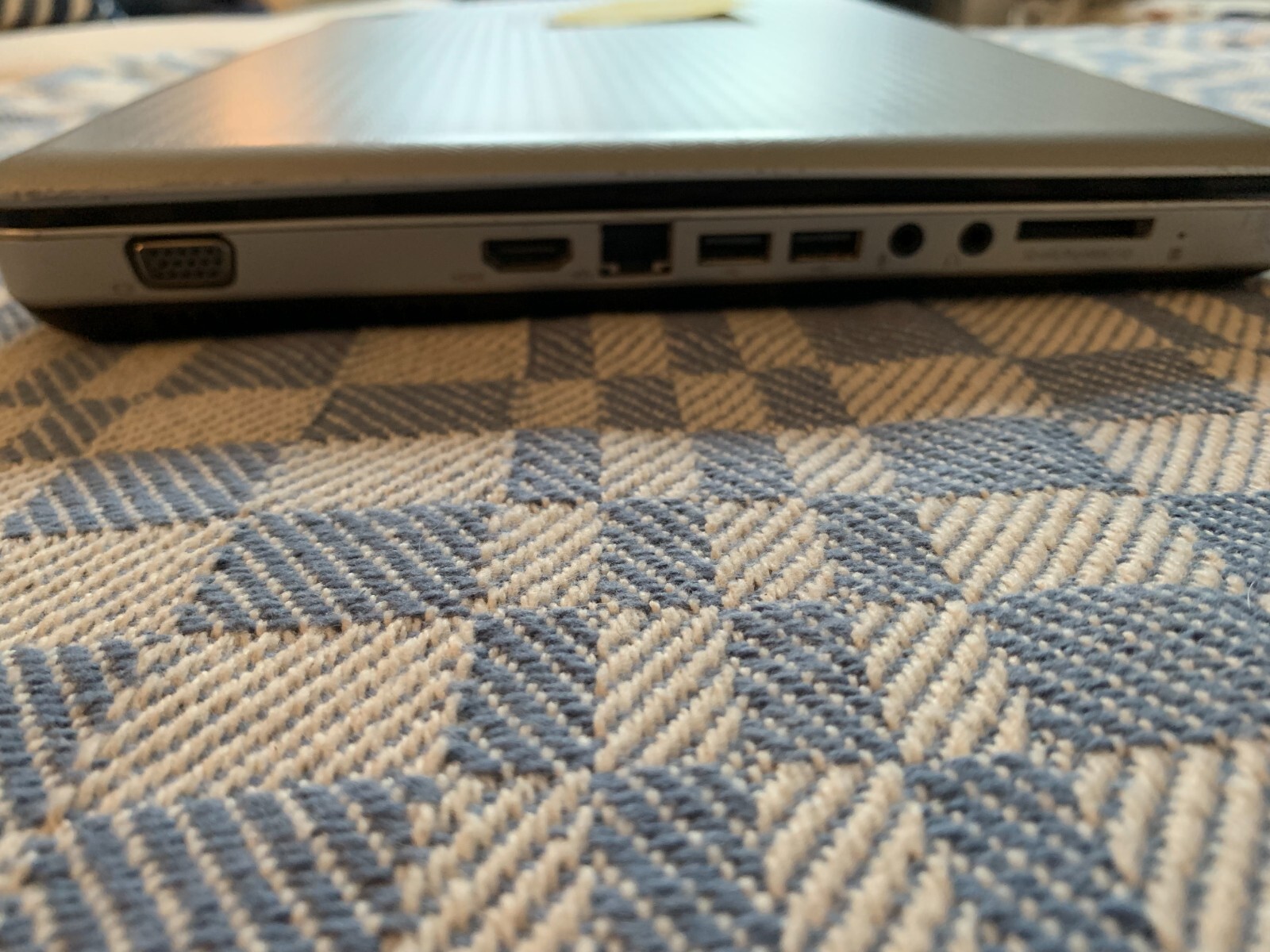 HP G62-222US NO RAM, HDD, CHARGER, or BATTERY GOOD SCREEN, BAD MOTHERBD.