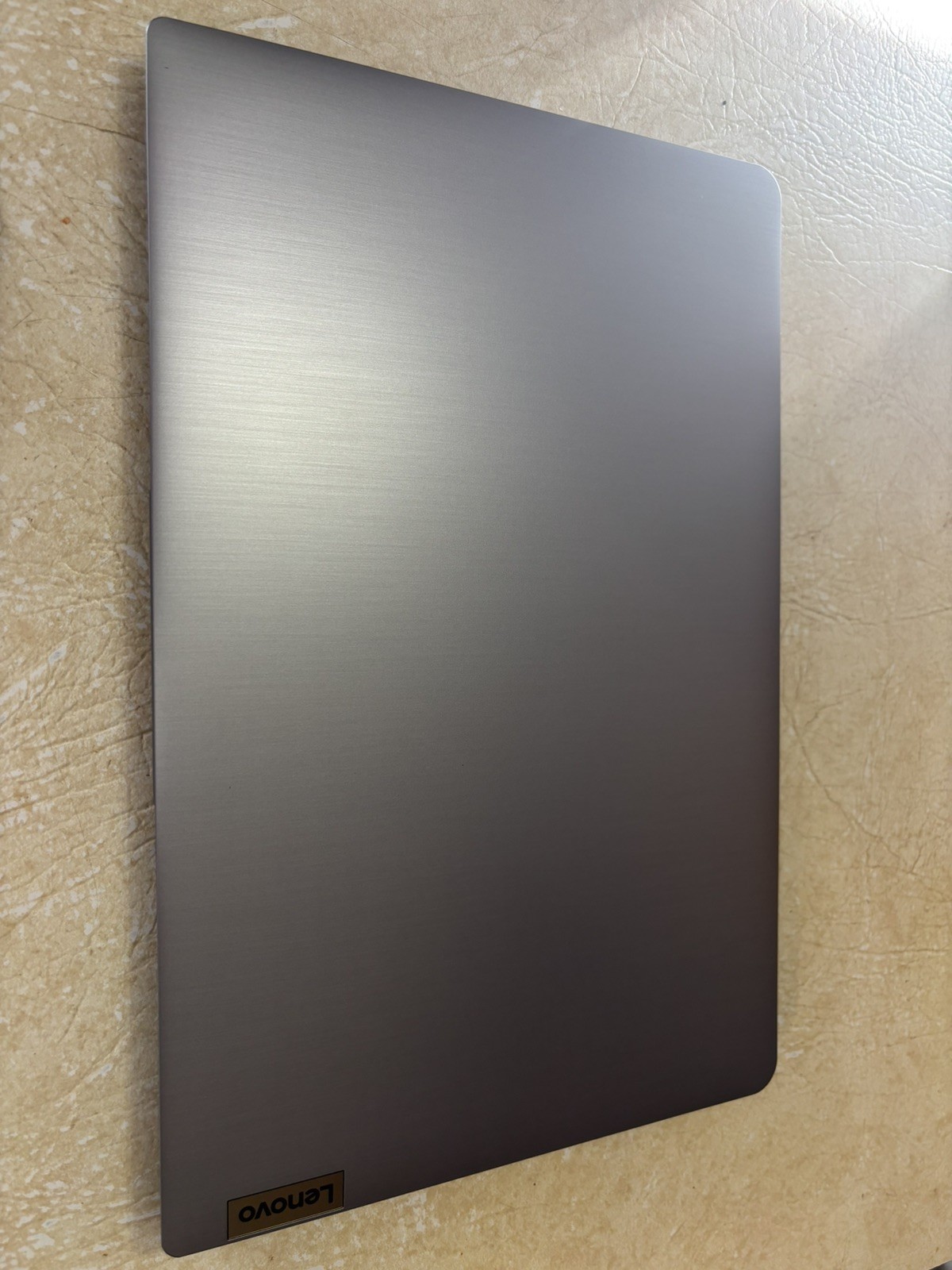Lenovo IdeaPad 1 15IAU7 15.6″ i3-1215U 1.2GHz 8GB RAM 256GB SSD