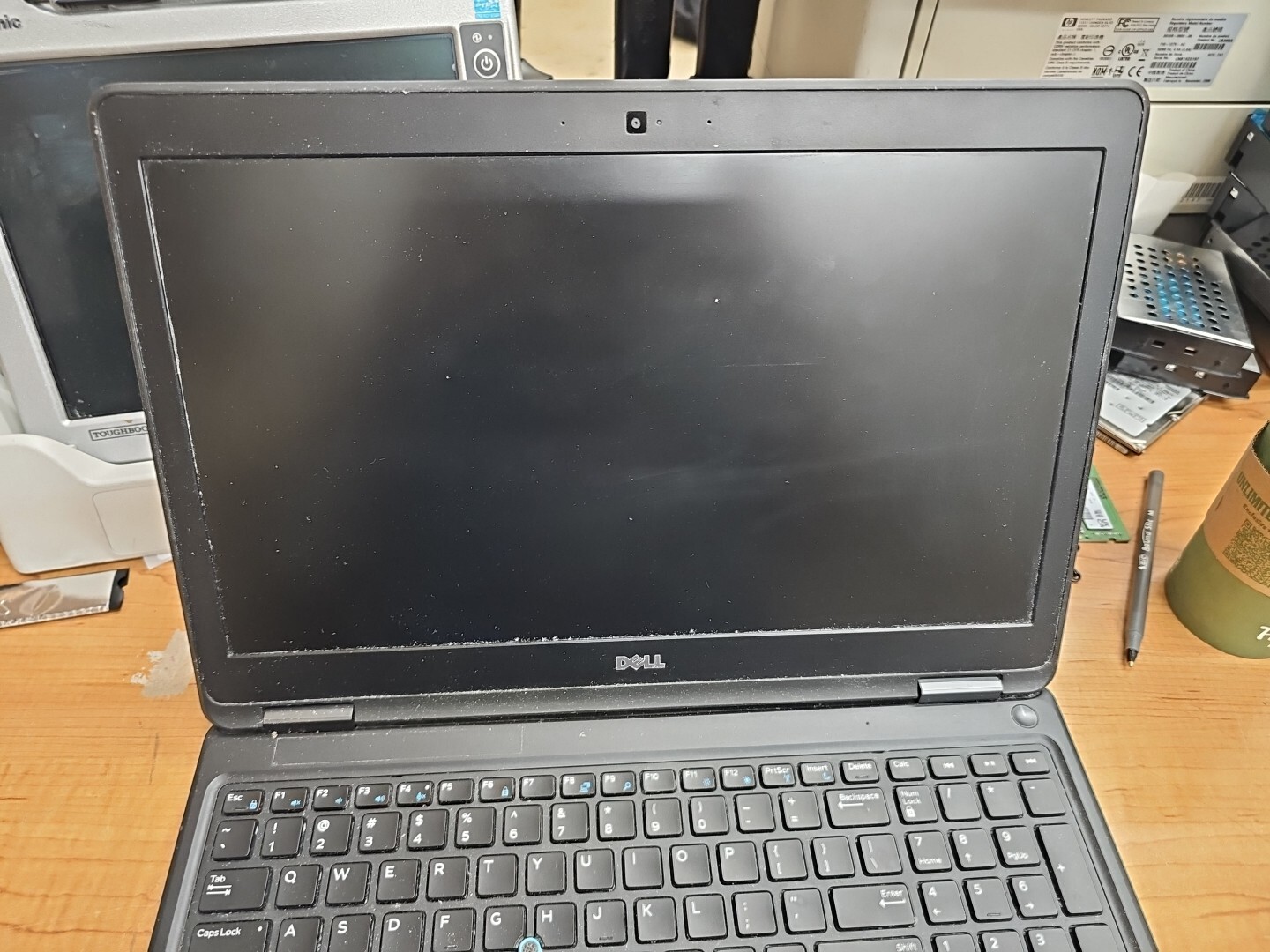 Dell Latitude E5550 Laptop 2.20GHz Core i5-5200U No RAM No HDD w/ Battery