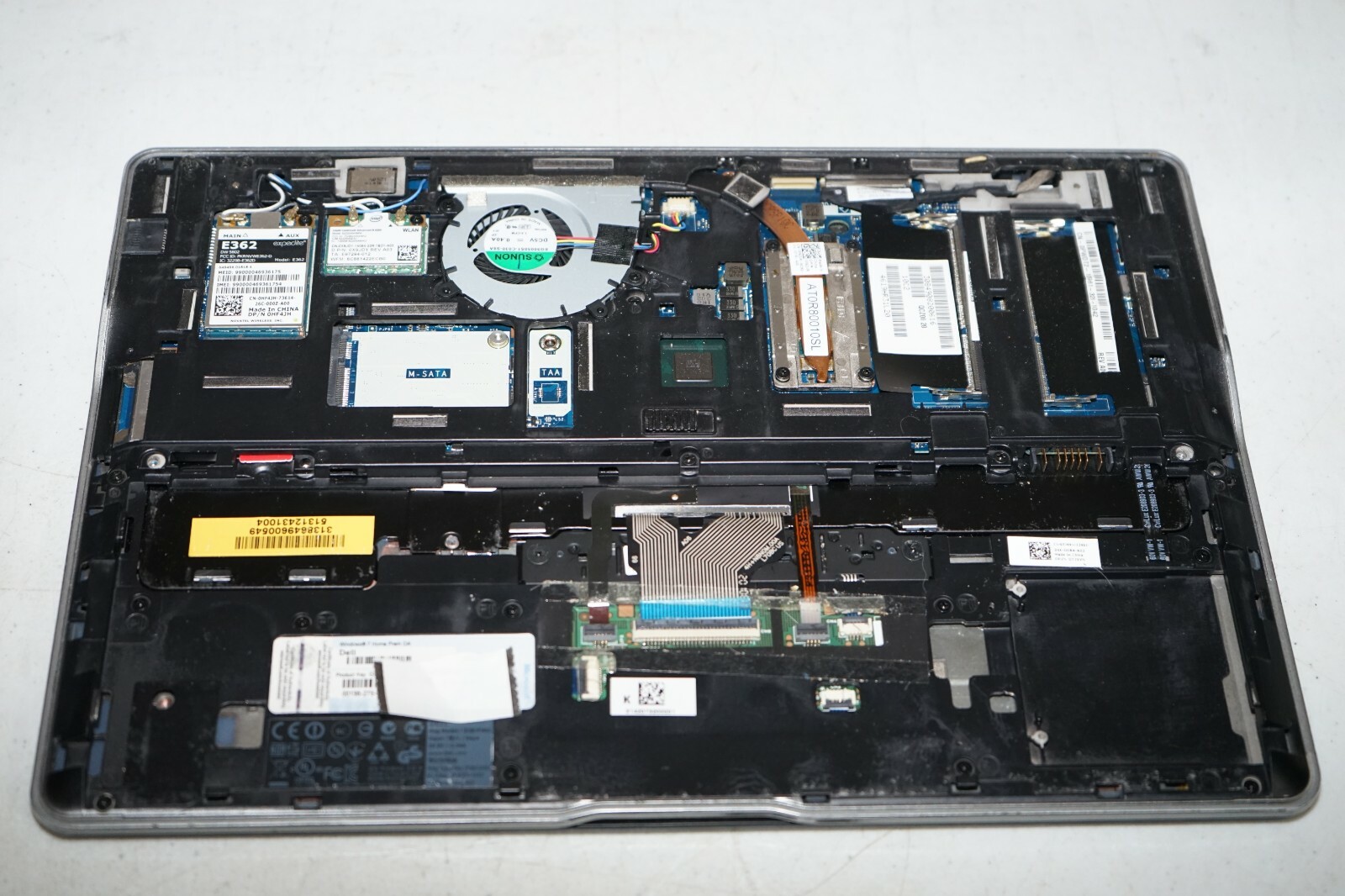 ^ Dell Latitude 6430U 14″ Intel i5-3427U 1.80GHz No Ram No HD “READ” #C117