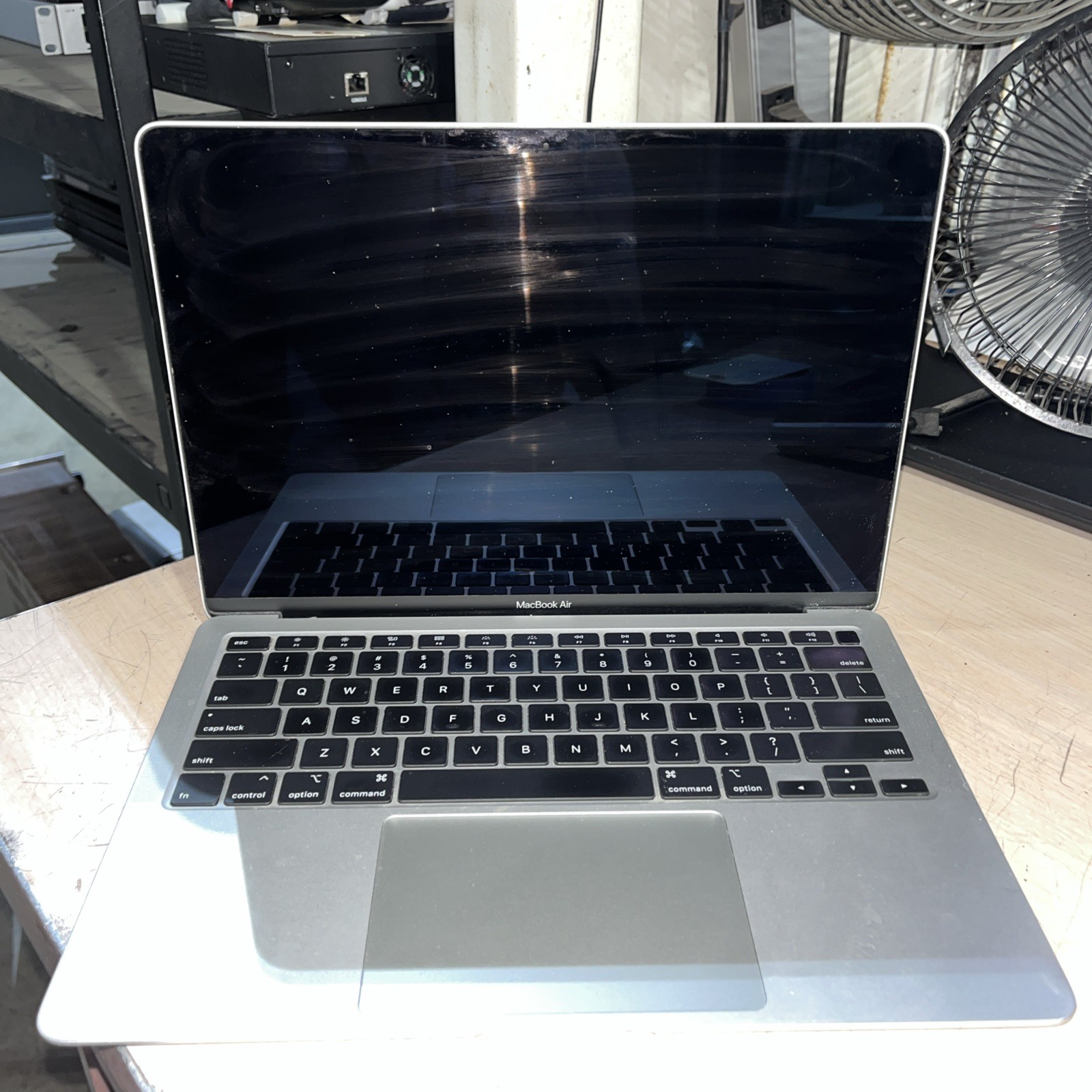 APPLE MACBOOK AIR 13″ SCISSOR,2020 CORE I3-1000NG4 1.1GHZ 8GB RAM 256SSD
