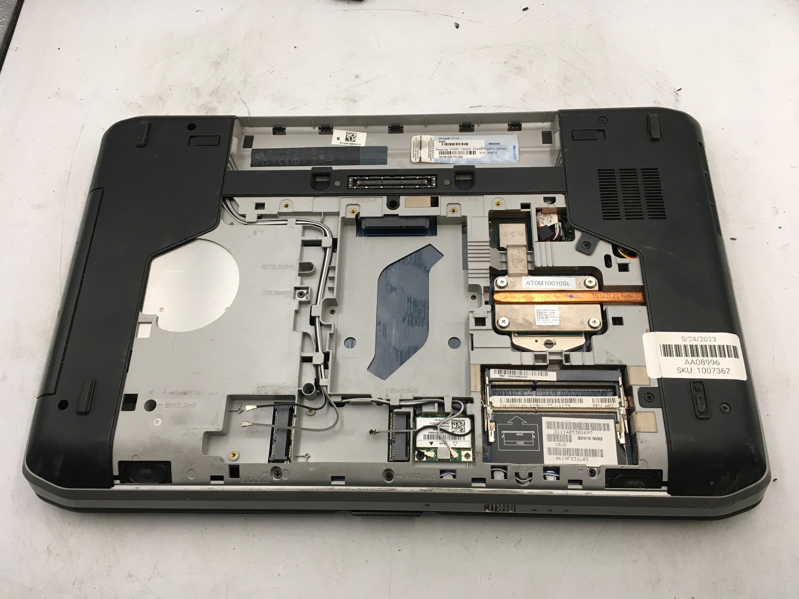 DELL LATITUDE E5530 – BOOTS TO BIOS – INTEL I3 3110M – NO RAM – READ DESC – BB