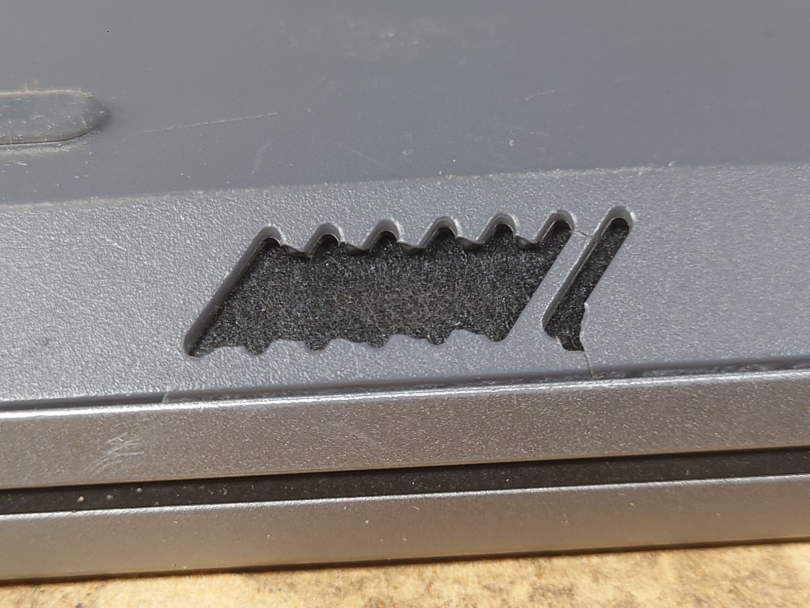 Lenovo ThinkBook 15 G4 IAP 15.6″ FHD Touch i5-1235U 16GB RAM No OS/SSD *PARTS*
