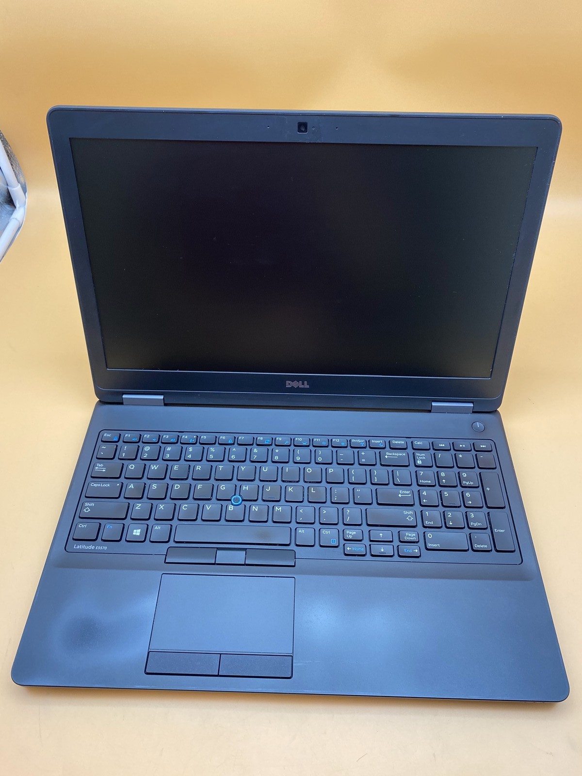 Dell Latitude E5570 Laptop Intel Core i3 6100U 2.3GHz 4GB RAM – No HDD