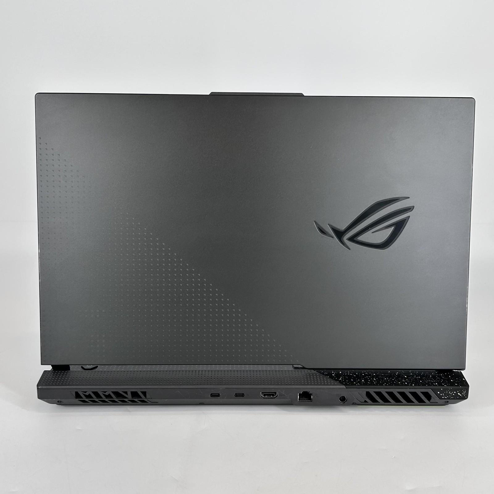Asus ROG Strix G17 G713 17.3 FHD 2.5 GHz Ryzen 9 7945HX 16GB 1TB SSD RTX 4070