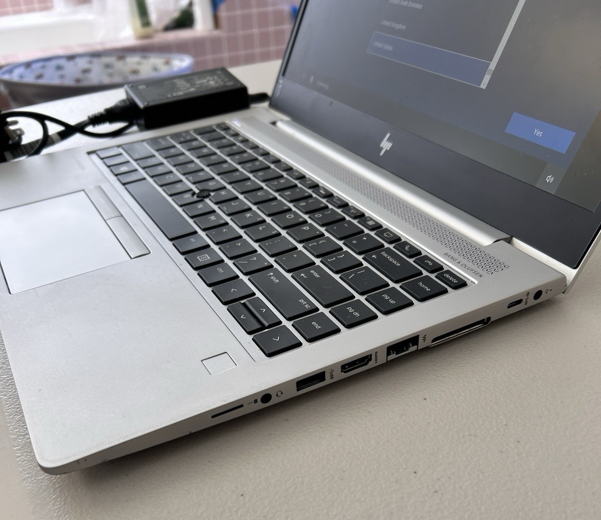 HP ELITEBOOK 745 G6 | AMD RYZEN 5 PRO 3500U | 256GB | 8GB RAM | Windows 10 Pro