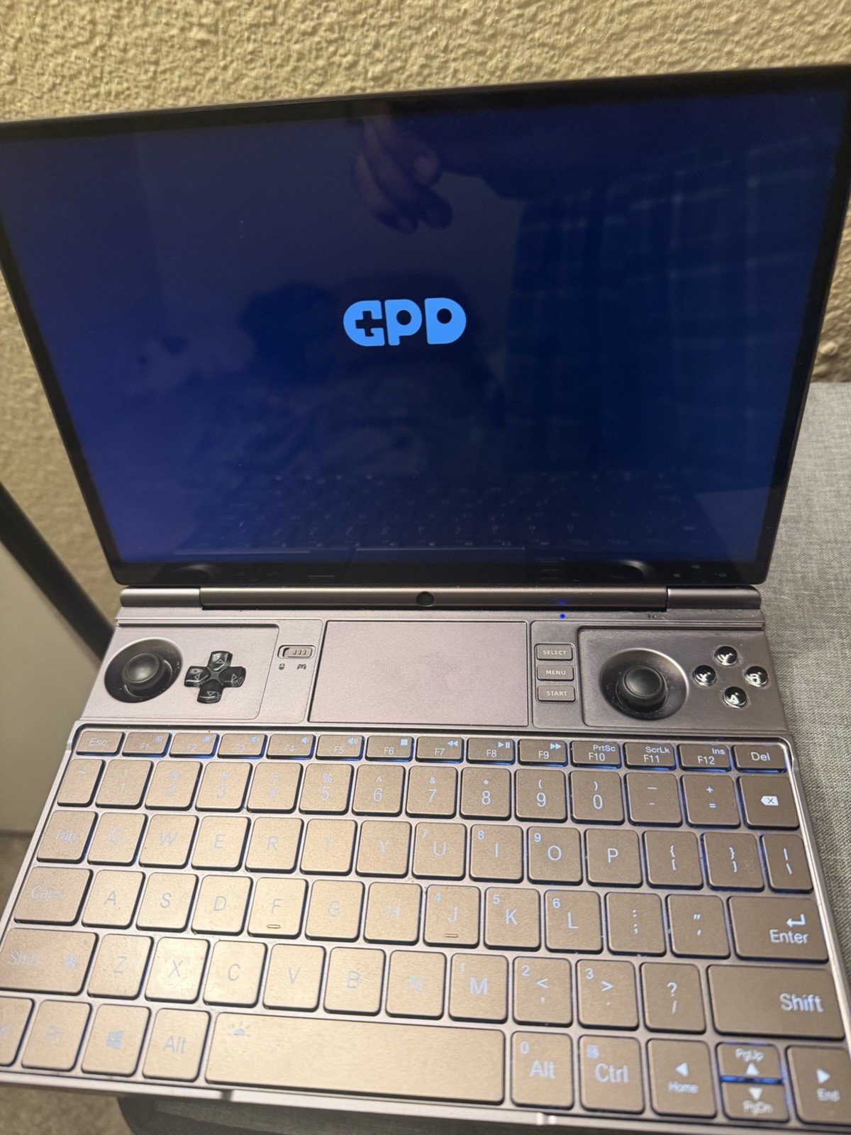 GPD WIN Max 2 10.1in Ryzen 7 16GB 1TB SSD Windows Radeon 680M Gray