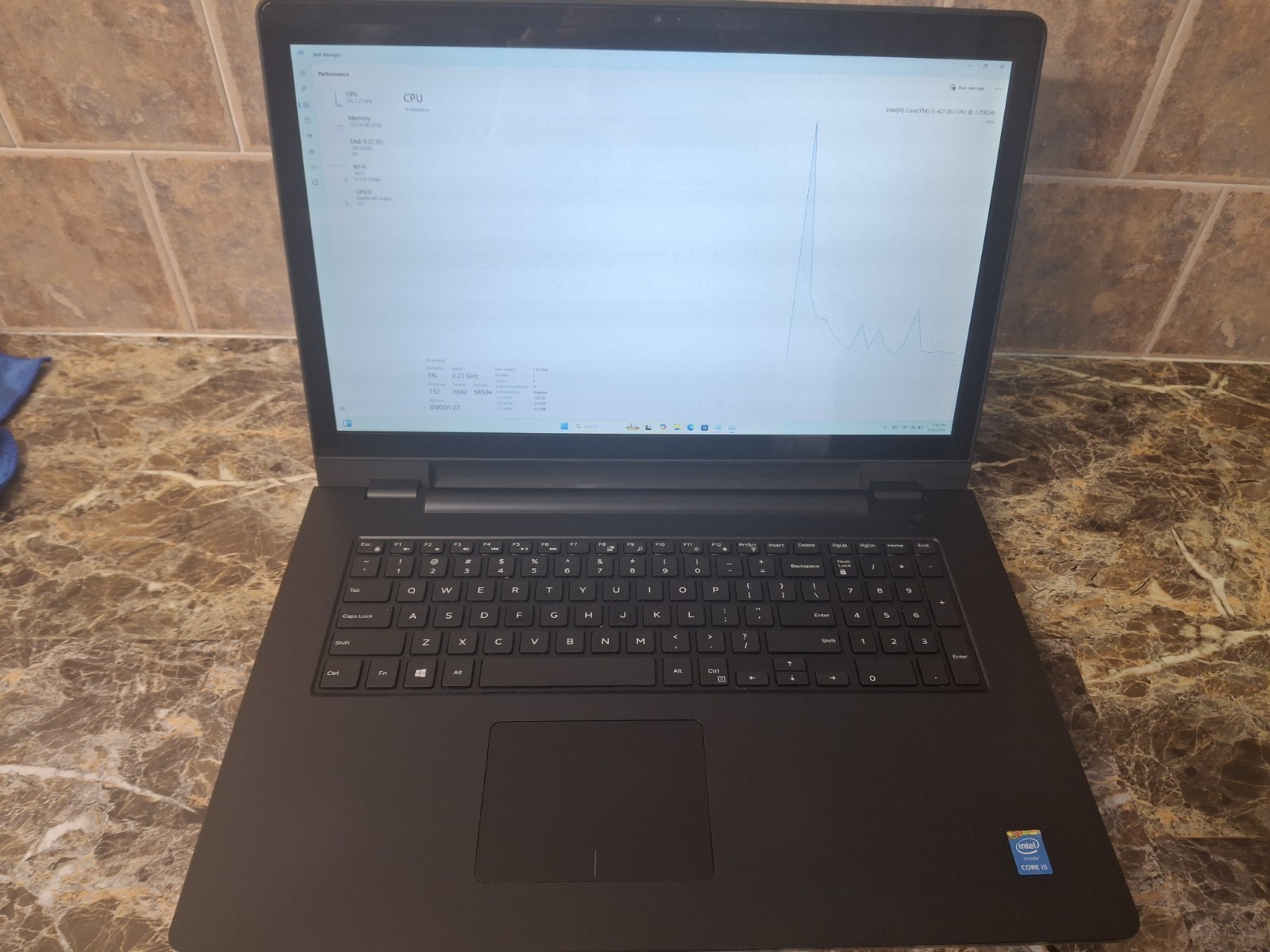 Dell Inspiron 5748 laptop computer core i5-4210u