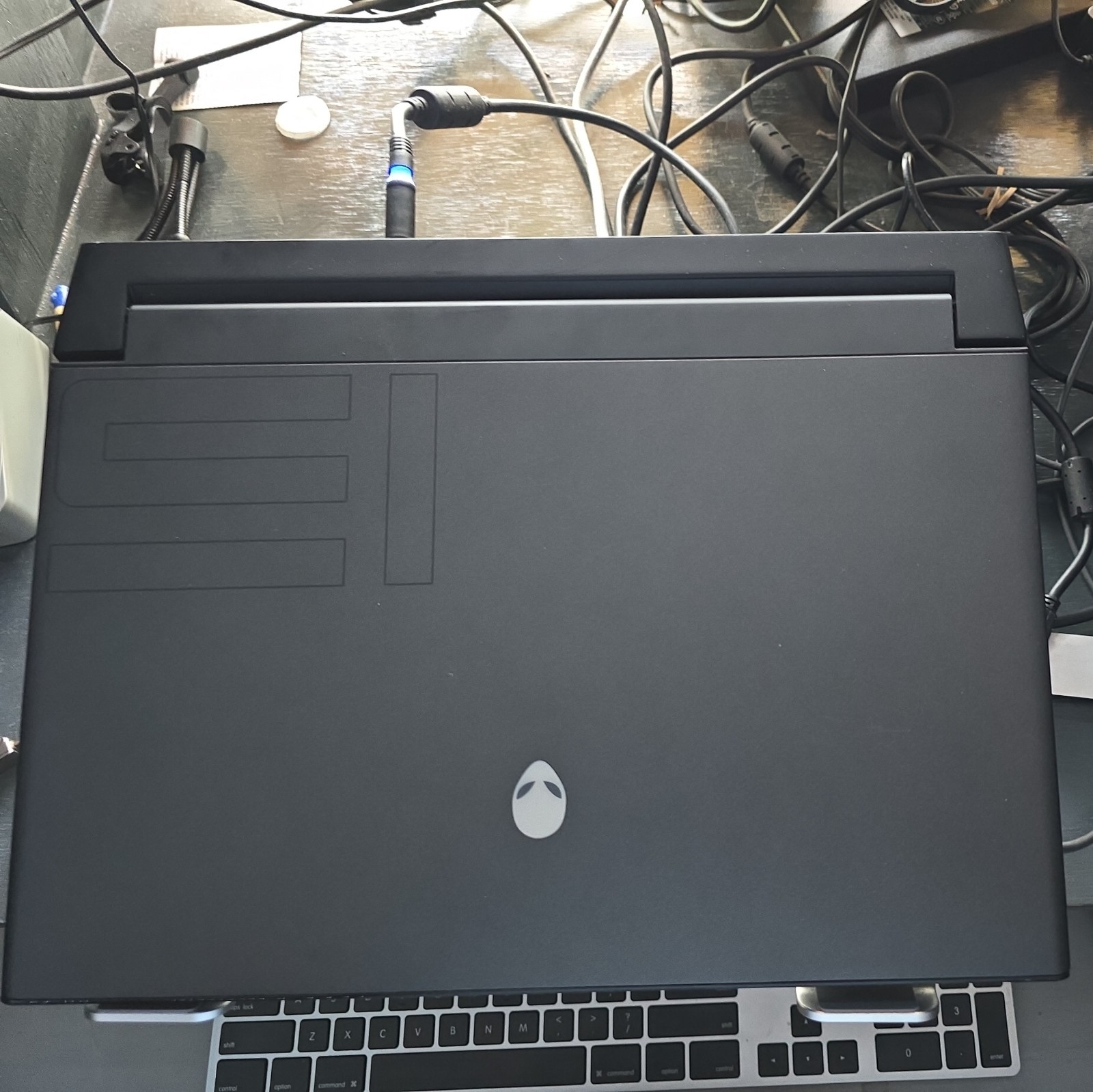 Alienware M15 R3 15.6″ – i7-10750H – 16GB – RTX 2070 SUPER – 512GB SSD