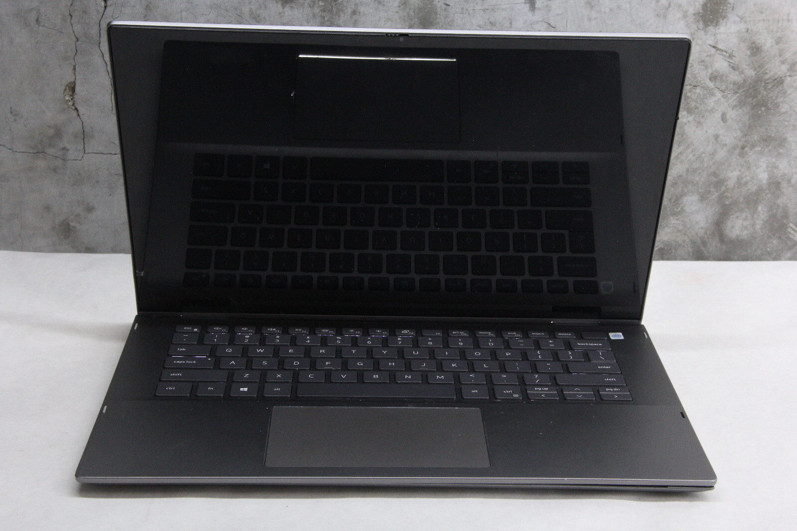 Dell Inspiron 5400 2-in-1 -Broken Screen, No SSD, AS-IS- i7-1065G7, 12GB Ram