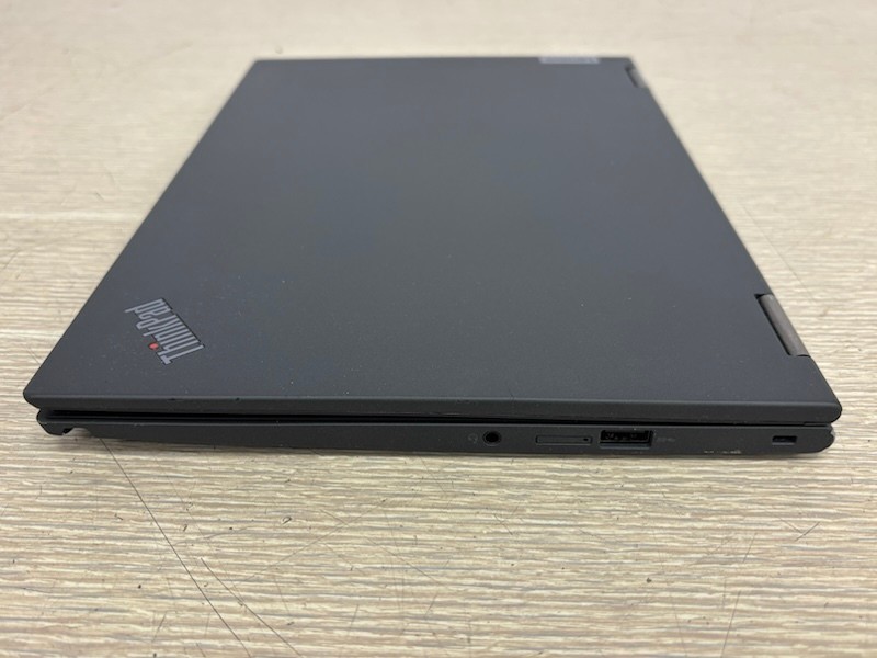 Lenovo ThinkPad X13 Yoga Gen 2 13″ i5-1145G7 16GB 256GB SSD W11P (screen issue)