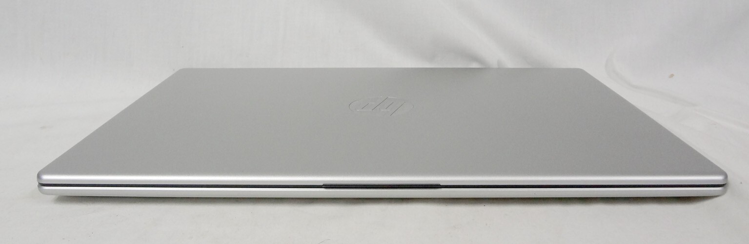HP 15 Laptop 15.5″ AMD Ryzen 5 7520U Processor, 16 GB RAM, and Radeon Graphic