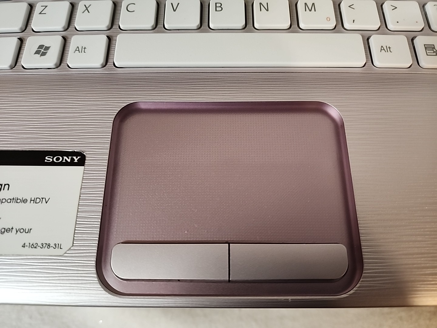 Sony VAIO PCG-7184L 15.6″ Laptop Pink With Black Base. For Parts Only No HD/RAM