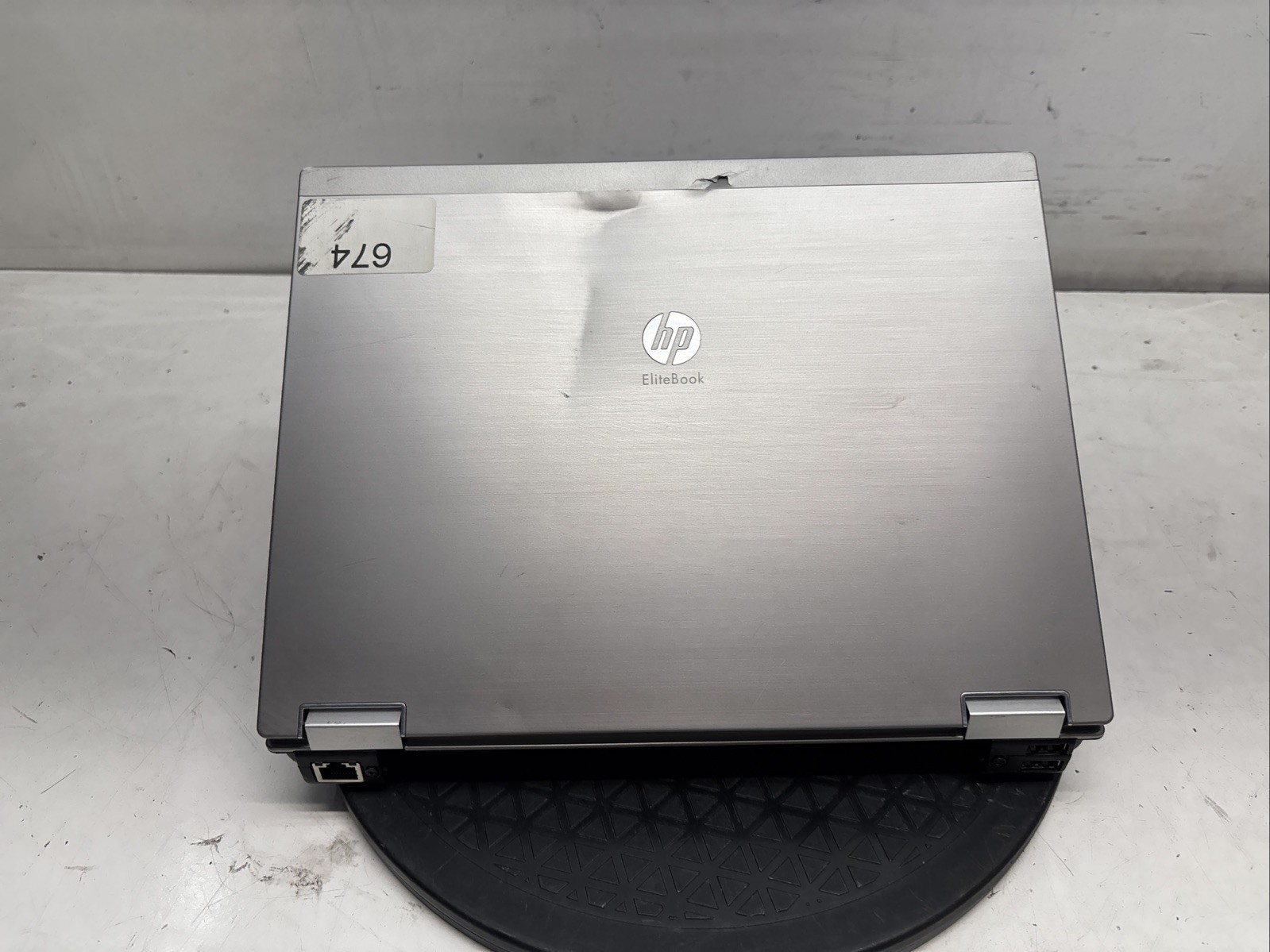 HP EliteBook 2540P Intel i5-M560 2.67GHz 2 GB NO HDD